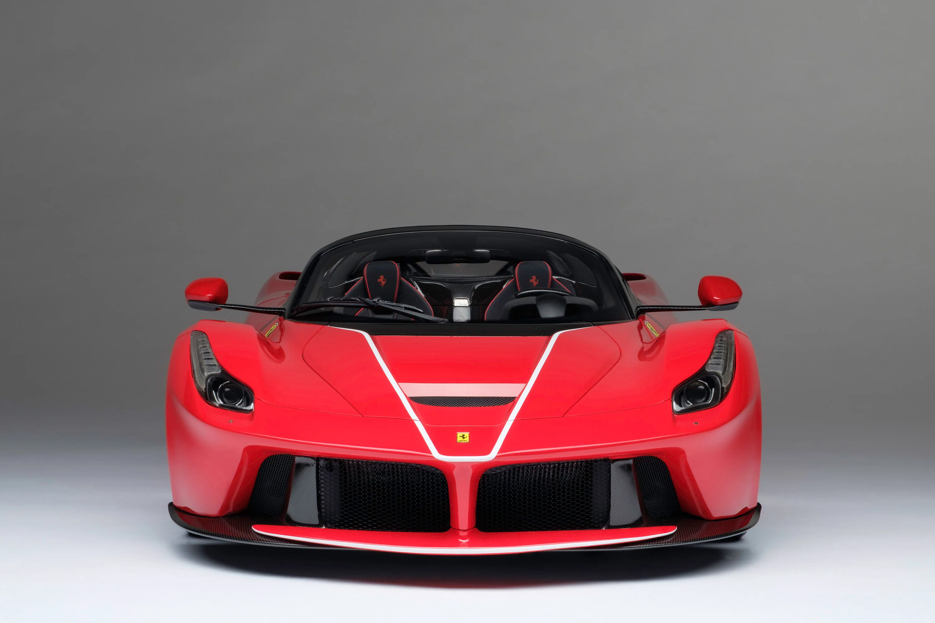 Ferrari LaFerrari Aperta (2016) - Image 5