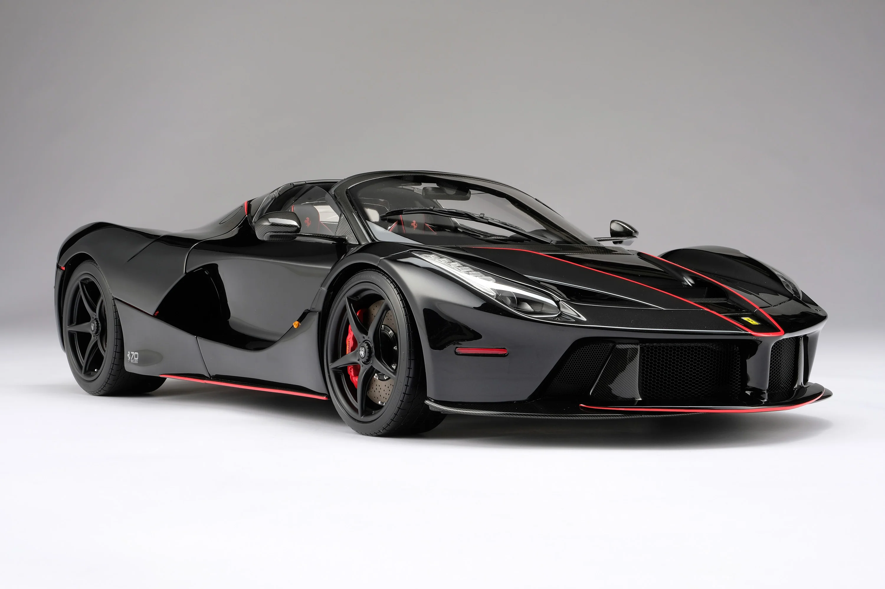 Ferrari LaFerrari & LaFerrari Aperta - Tailor Made - Image 10