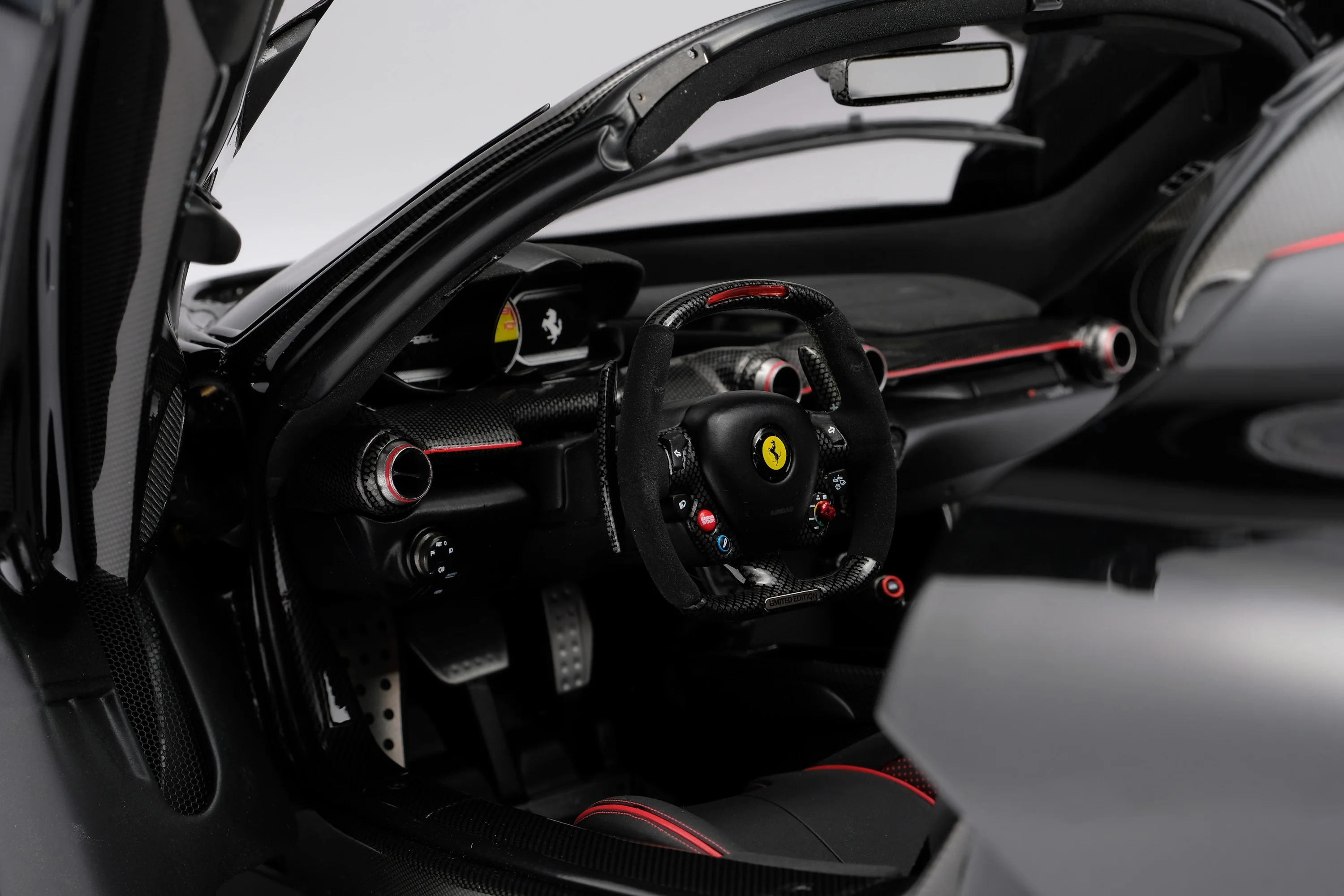 Ferrari LaFerrari & LaFerrari Aperta - Tailor Made - Image 11