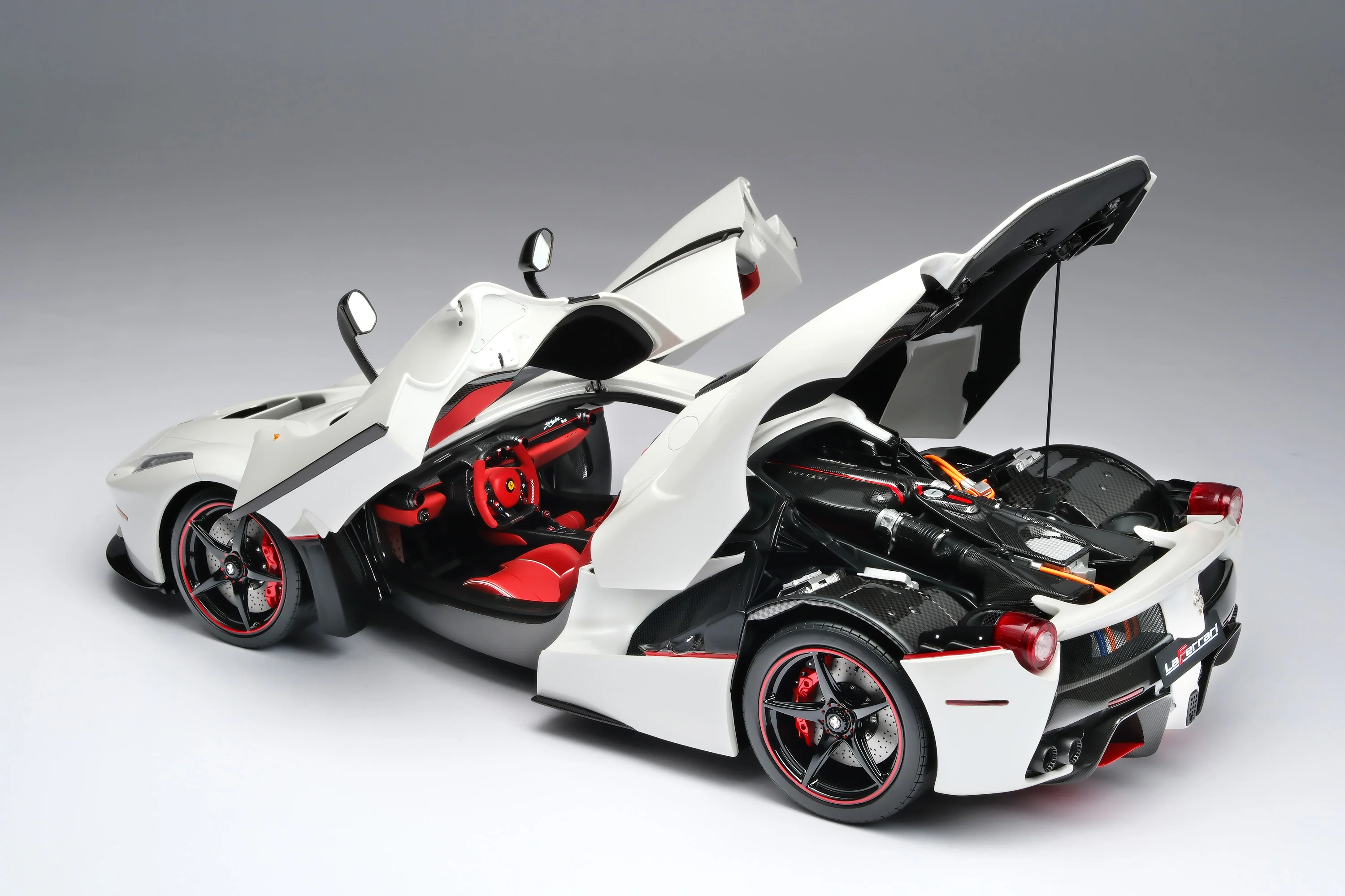Ferrari LaFerrari & LaFerrari Aperta - Tailor Made - Image 13