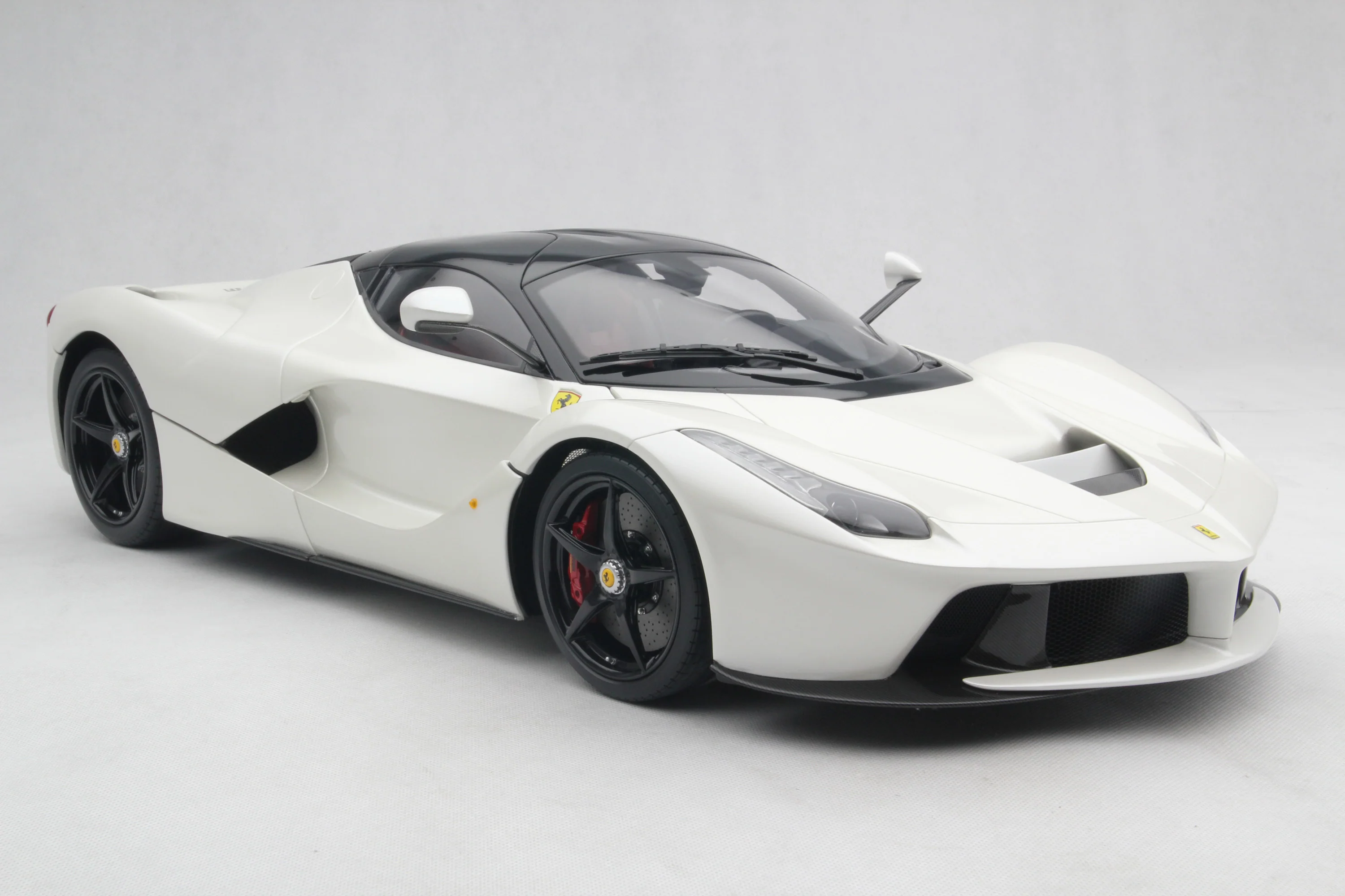 Ferrari LaFerrari & LaFerrari Aperta - Tailor Made - Image 16