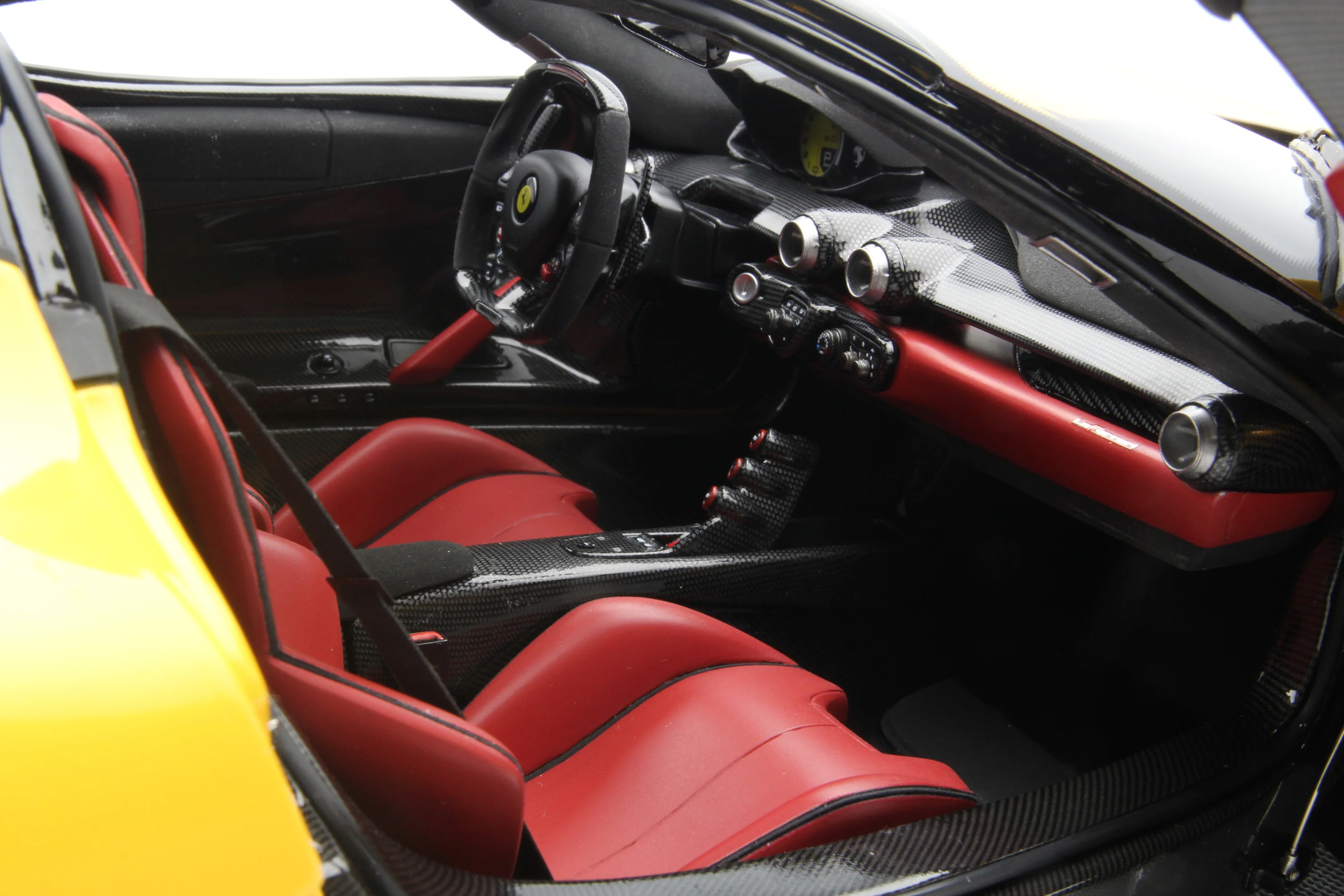 Ferrari LaFerrari & LaFerrari Aperta - Tailor Made - Image 19