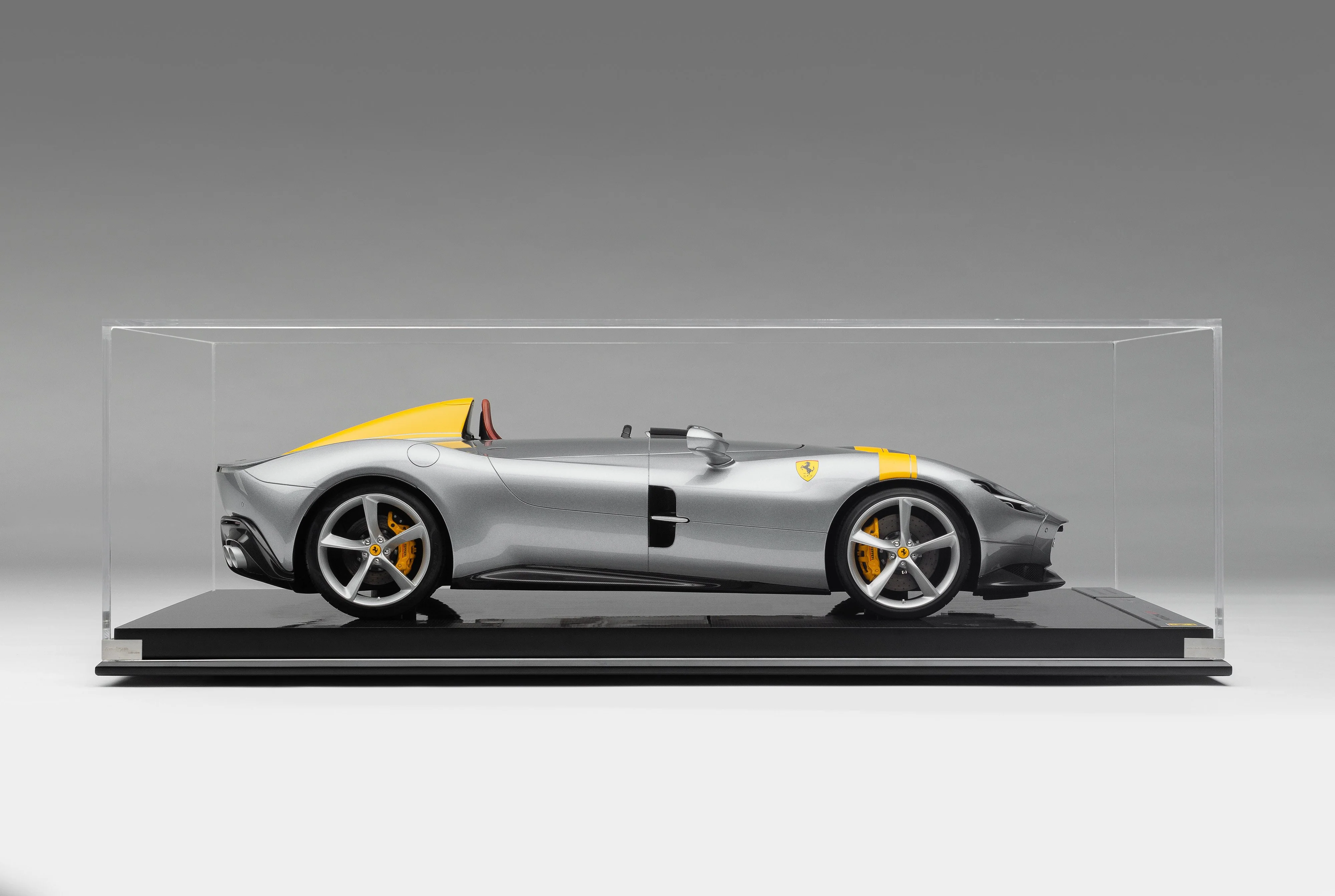 Ferrari Monza SP1 (2019) - Image 12