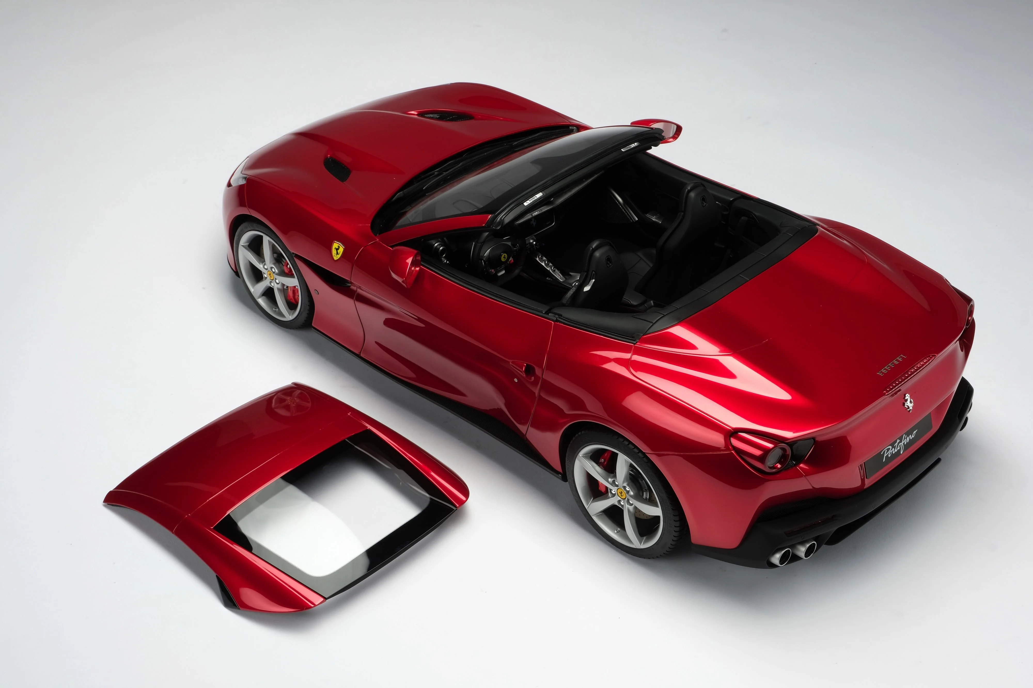 Ferrari Portofino (2017) - Image 12