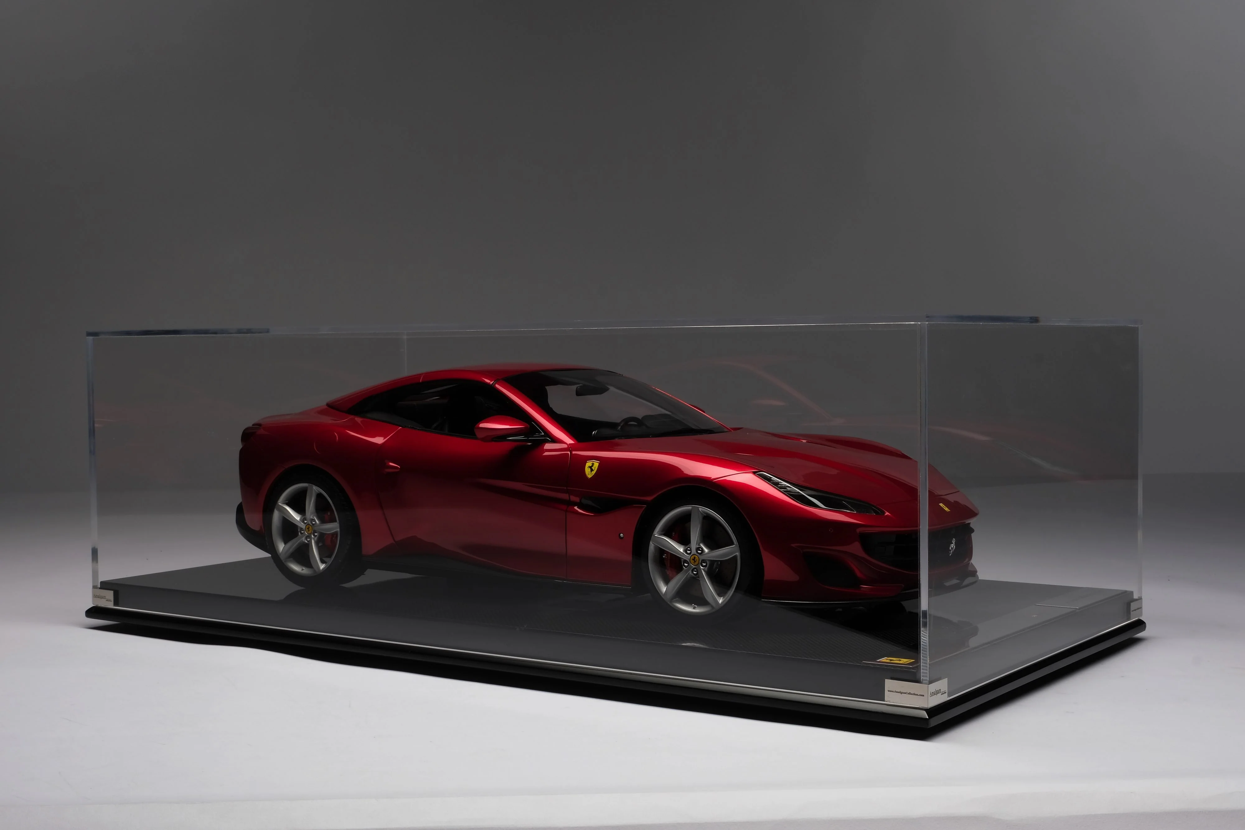 Ferrari Portofino (2017) - Image 14