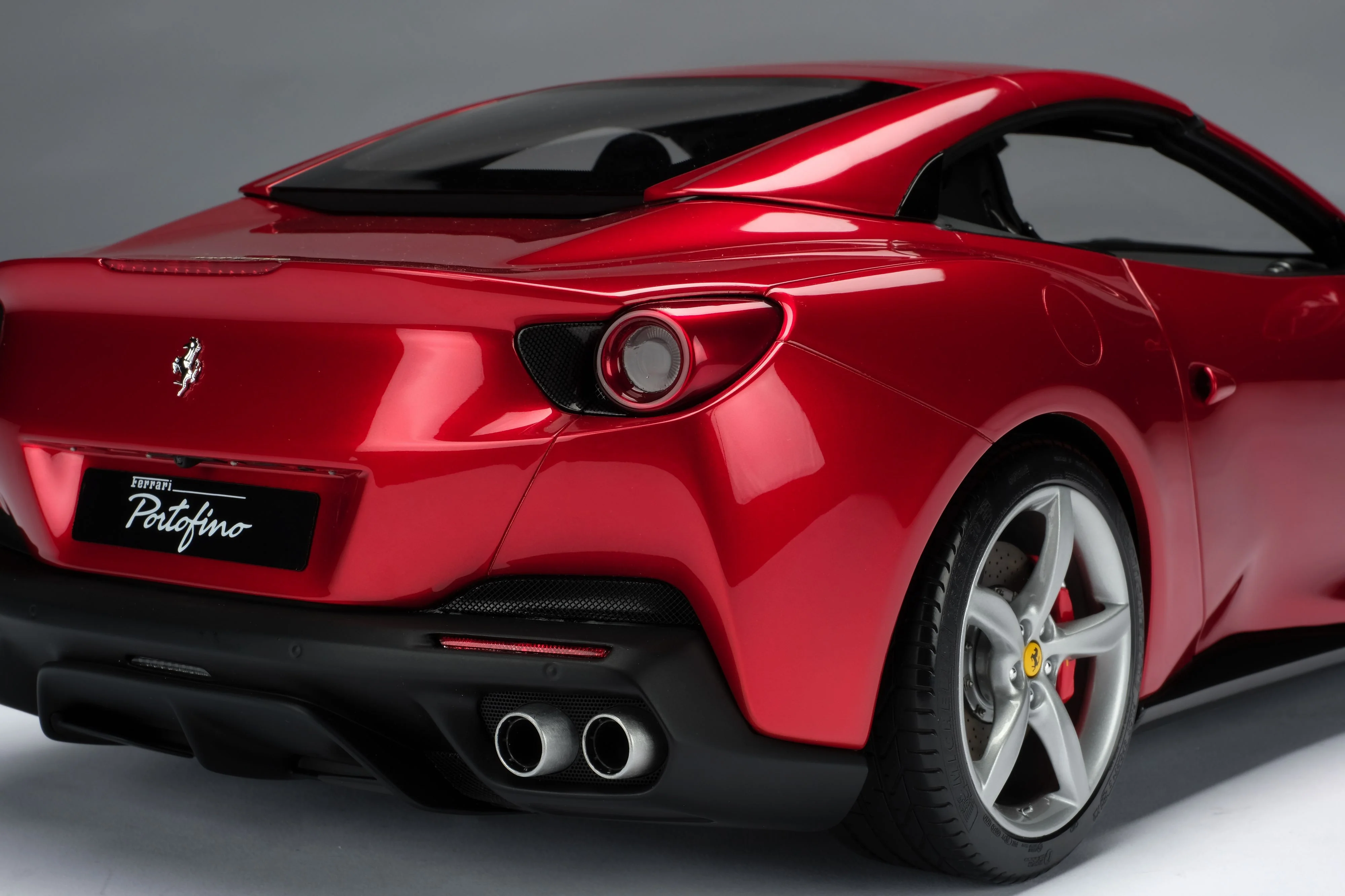 Ferrari Portofino (2017) - Image 17