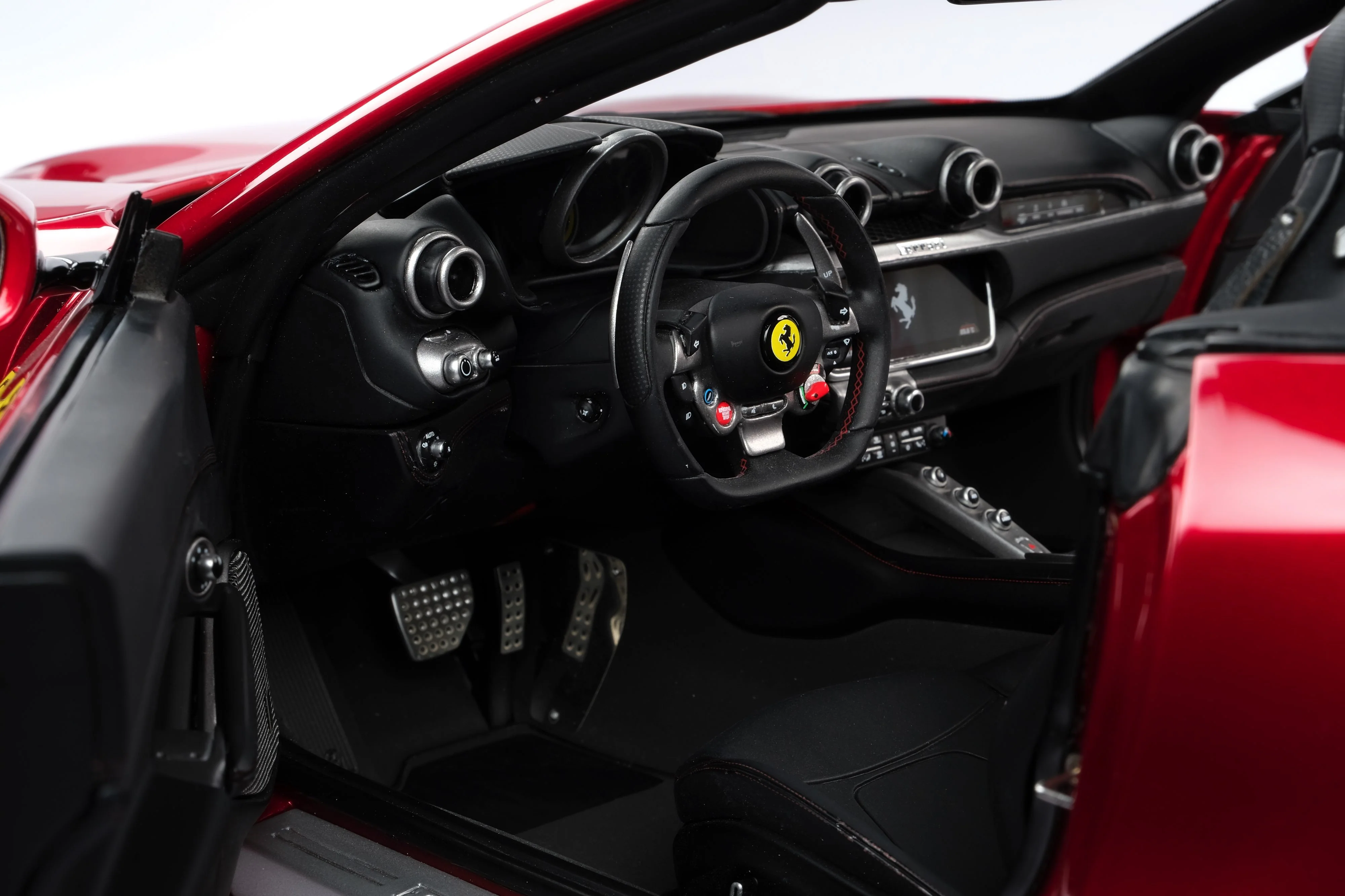 Ferrari Portofino (2017) - Image 18