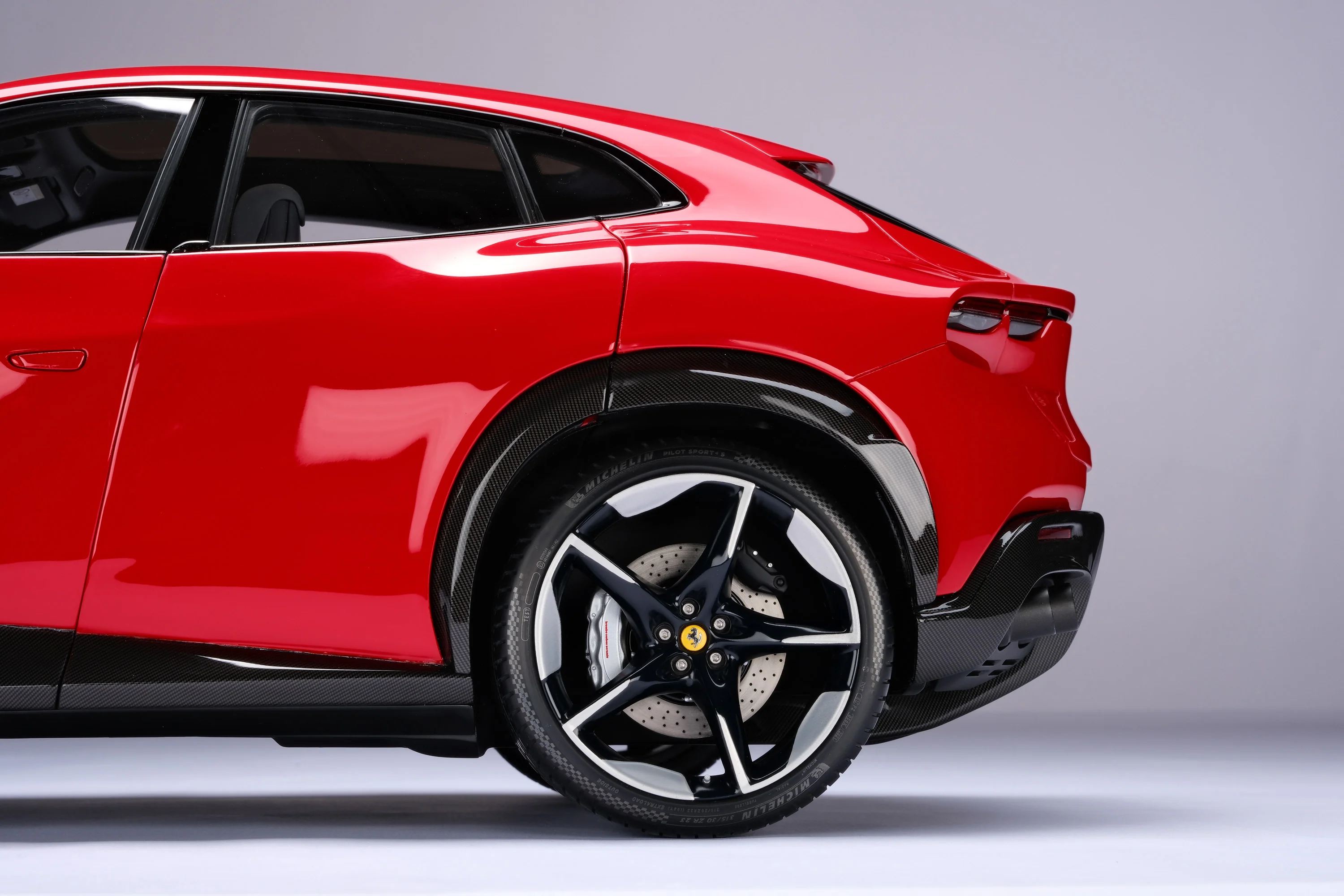 Ferrari Purosangue (2023) - Image 14