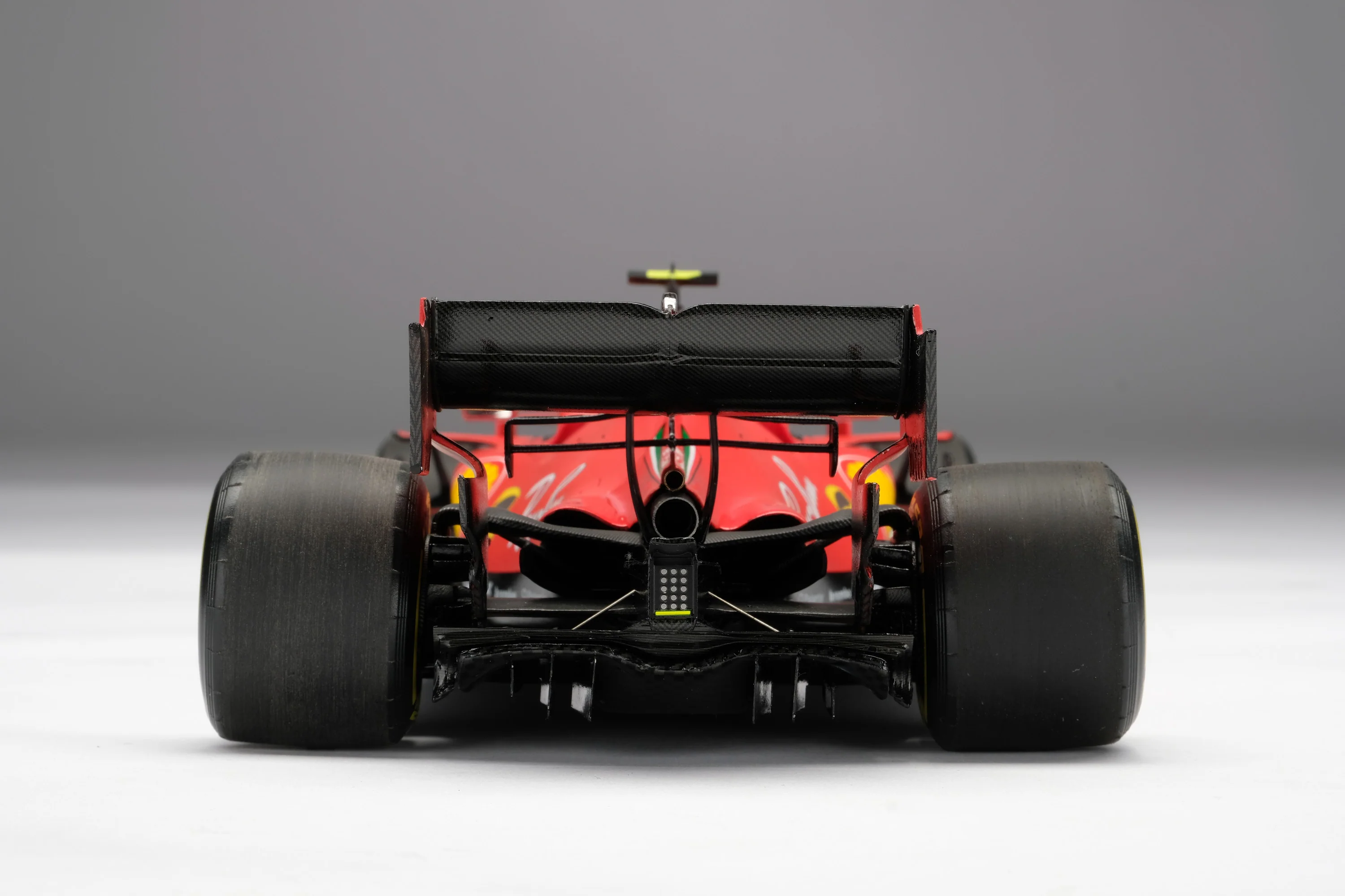 Ferrari SF1000 - Image 6