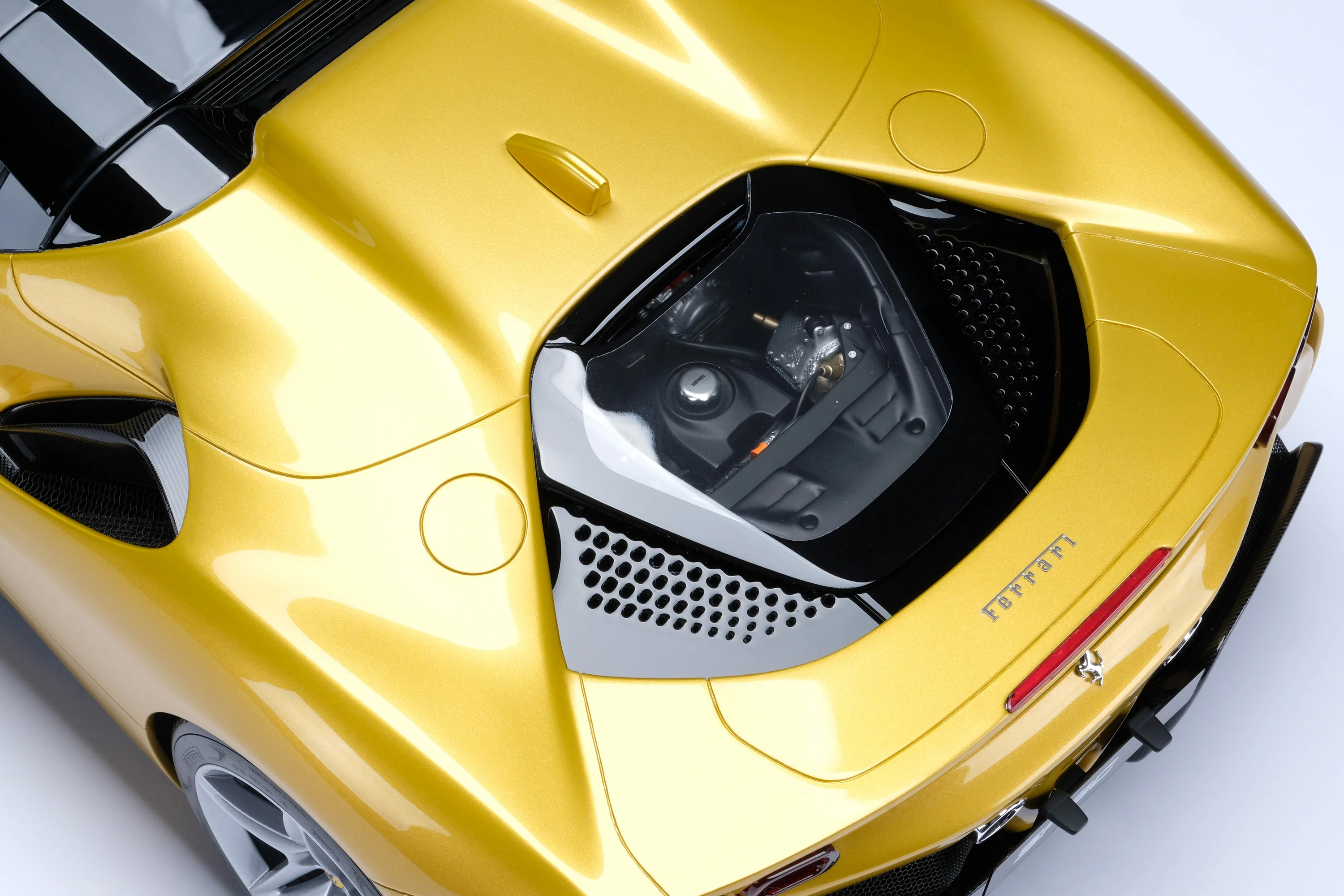 Ferrari SF90 Spider (2020) - Image 11