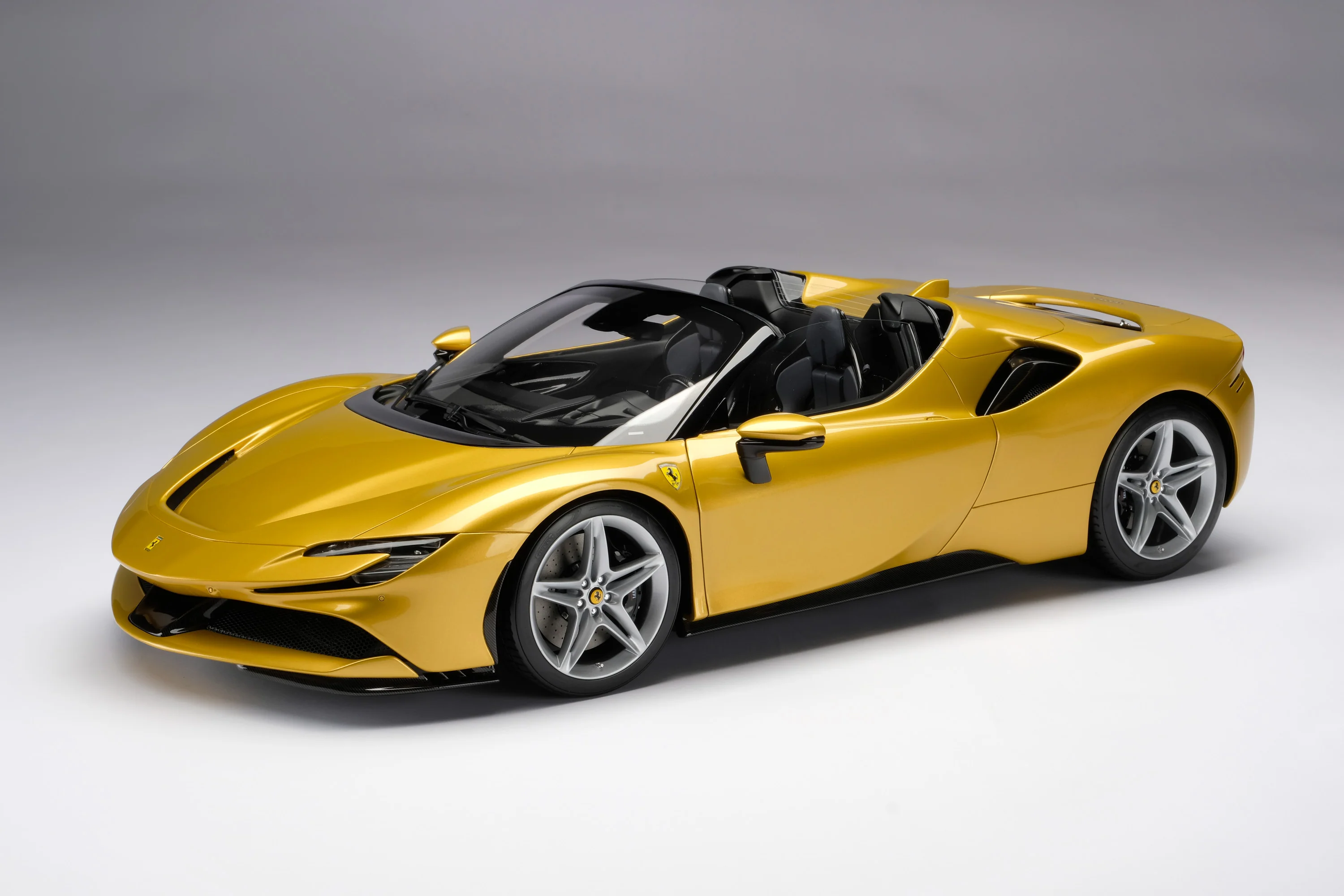 Ferrari SF90 Spider (2020) - Image 16