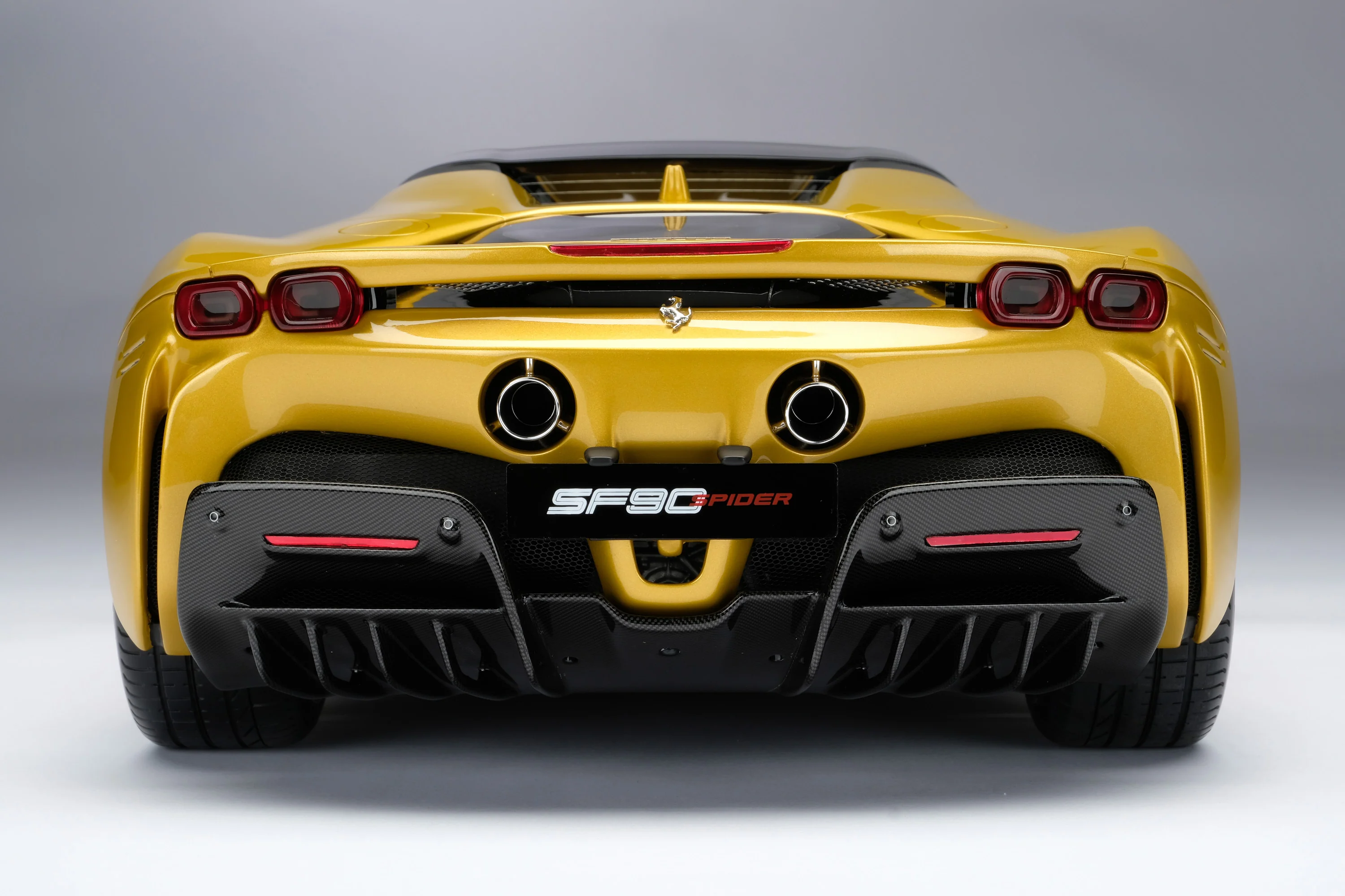 Ferrari SF90 Spider (2020) - Image 9