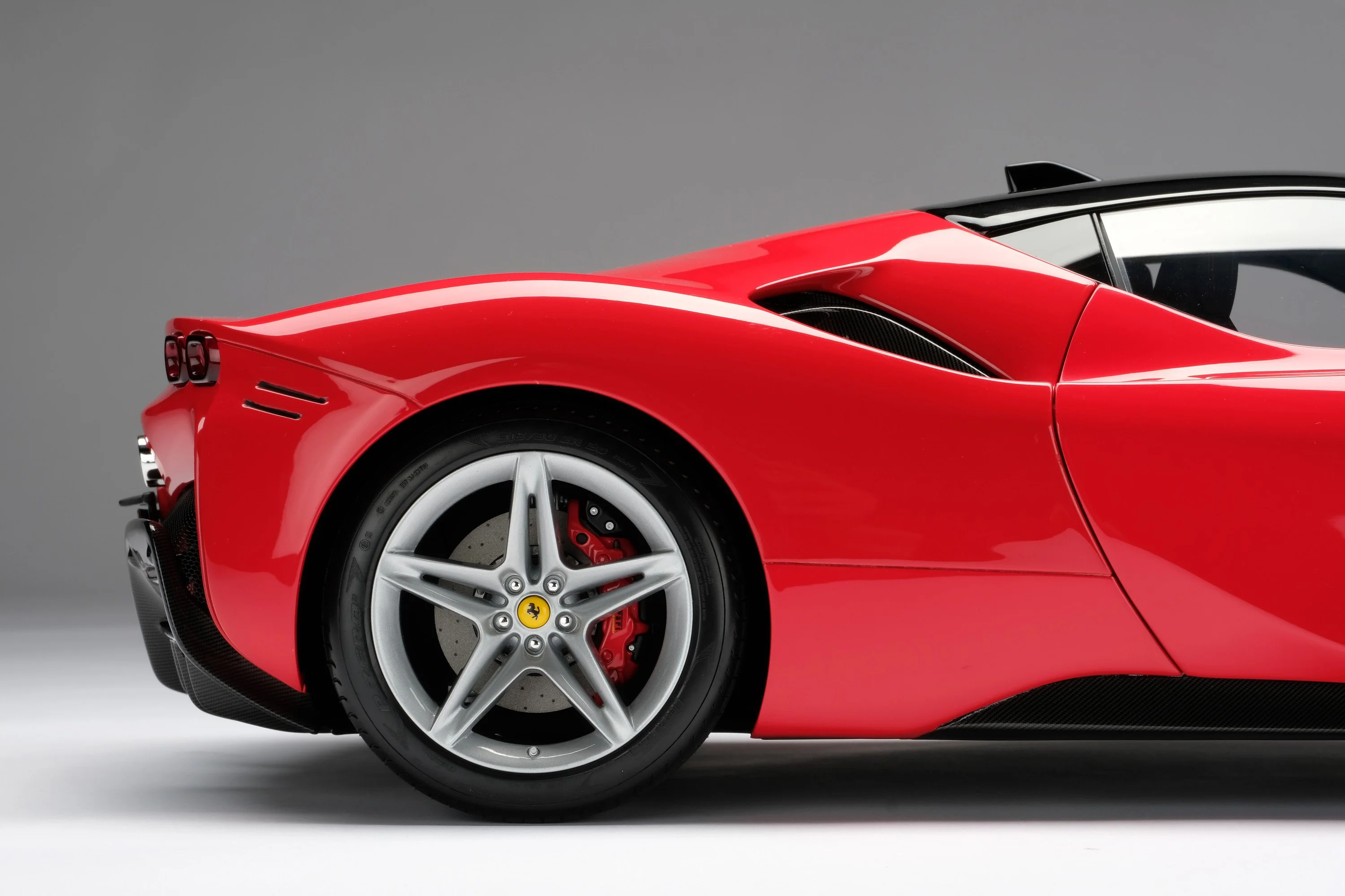 Ferrari SF90 Stradale (2019) - Image 16