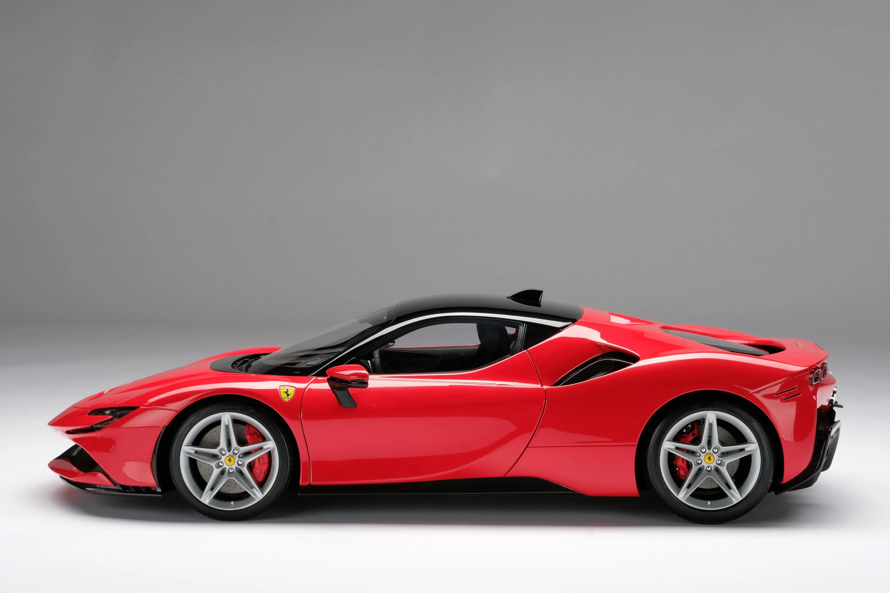 Ferrari SF90 Stradale (2019) - Image 17