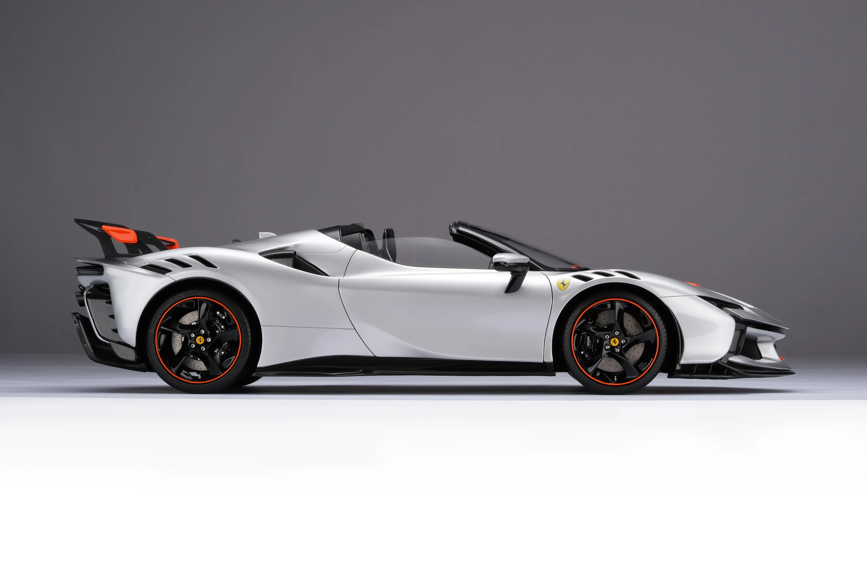 Ferrari SF90 XX Spider (2023) - Image 7
