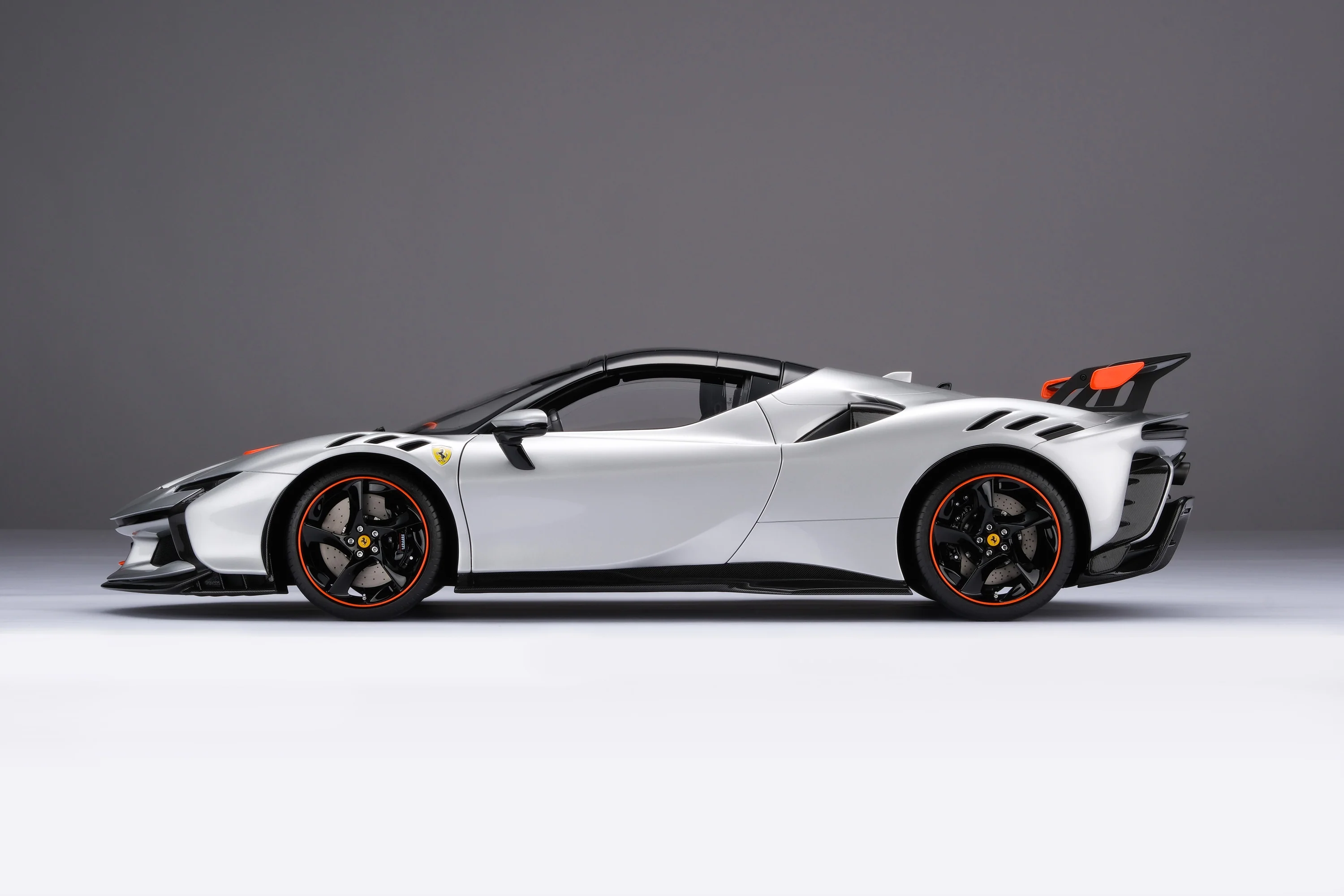 Ferrari SF90 XX Spider (2023) - Image 9