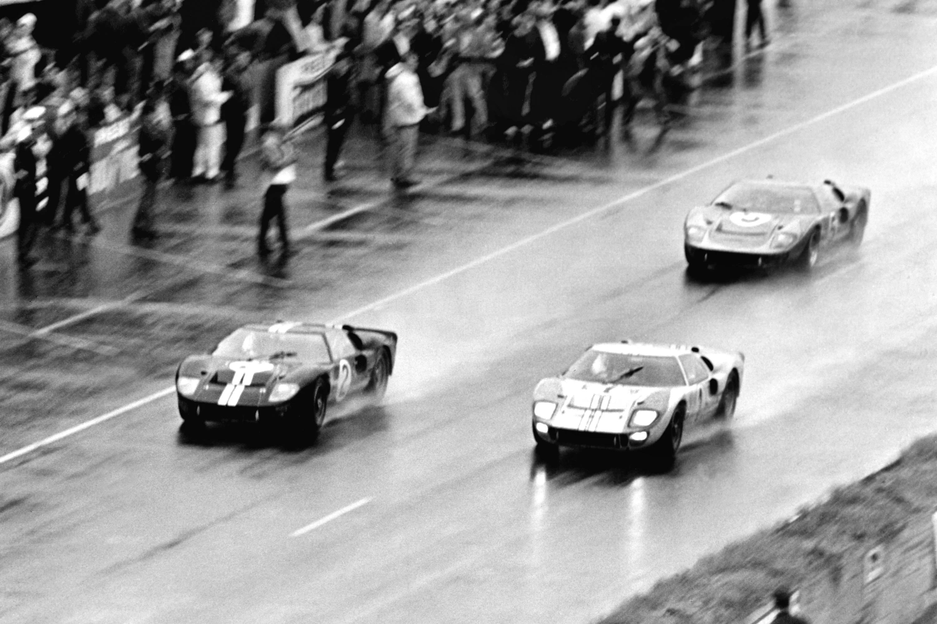 Ford GT40 - 1966 Le Mans Winner - Image 5