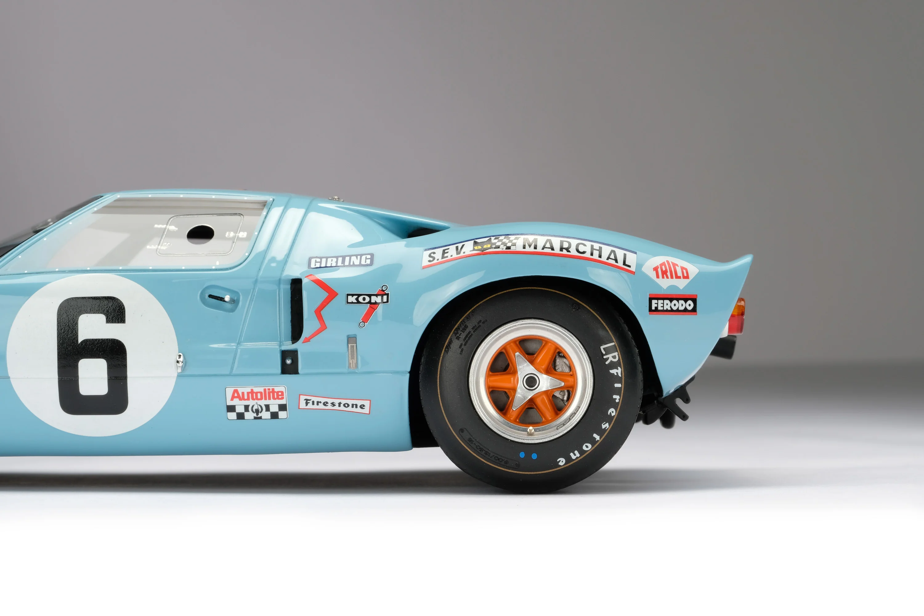 Ford GT40 - 1969 Le Mans Winner - Image 14