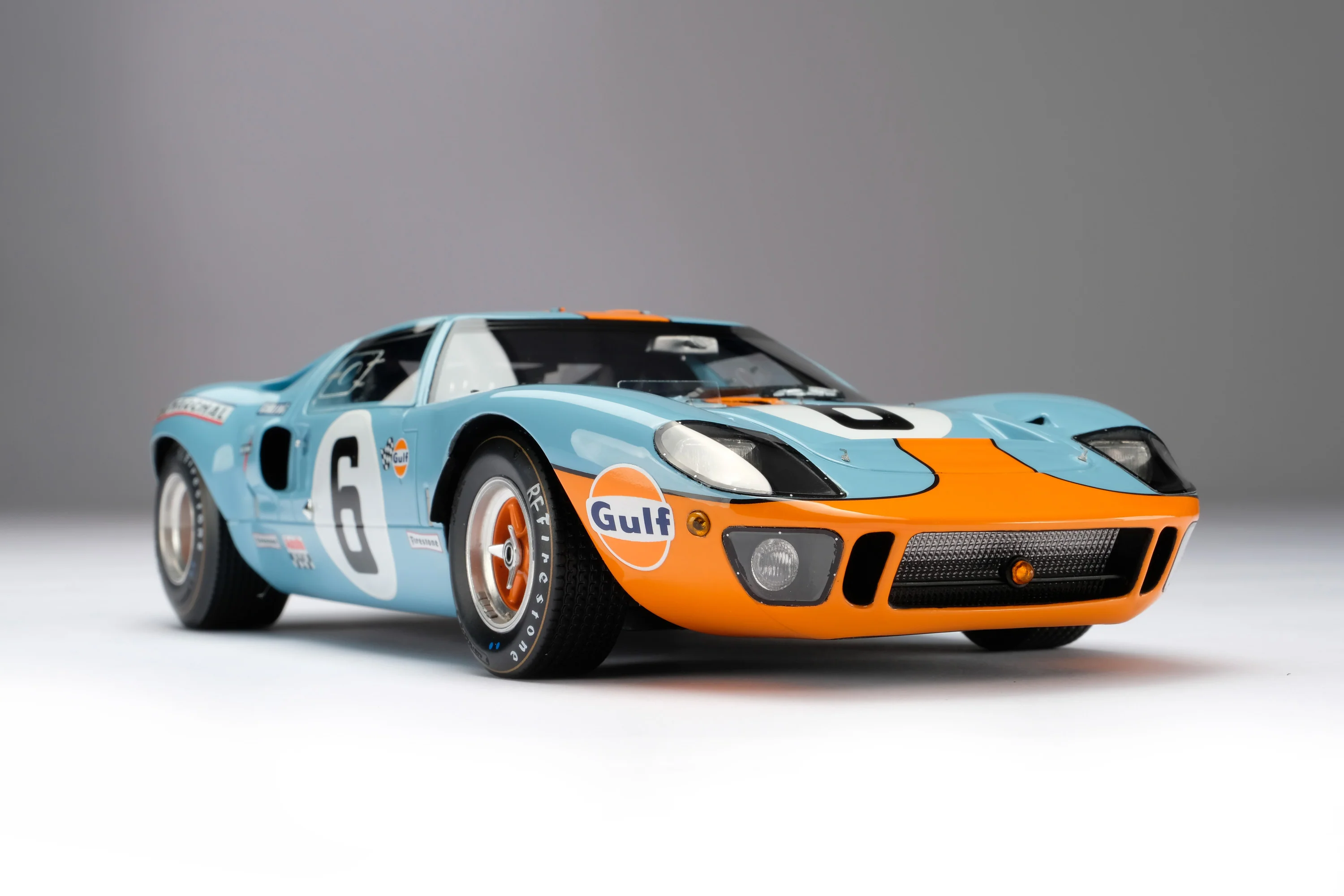 Ford GT40 - 1969 Le Mans Winner - Image 6