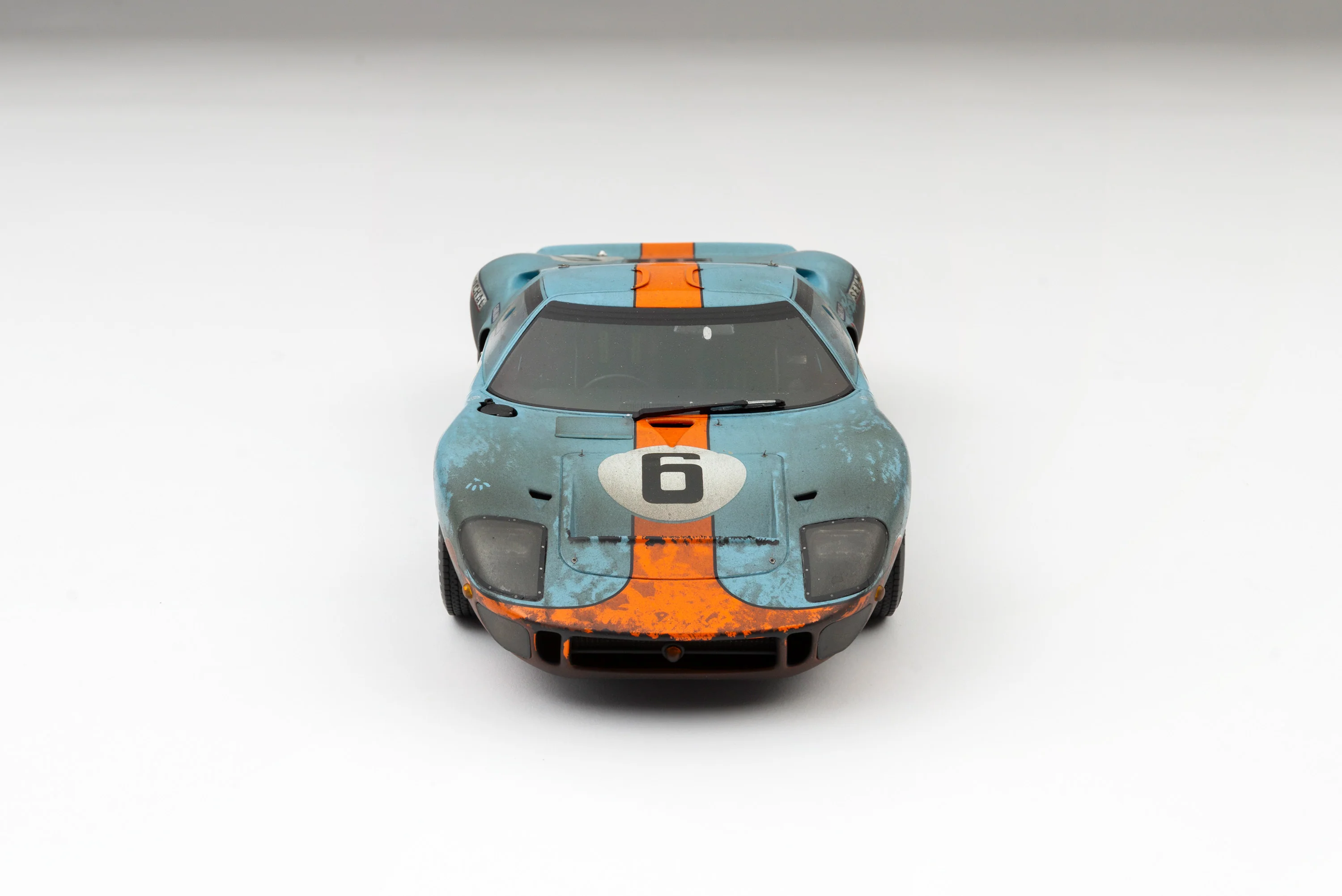 Ford GT40 - 1969 Le Mans Winner - Race Weathered - Image 11