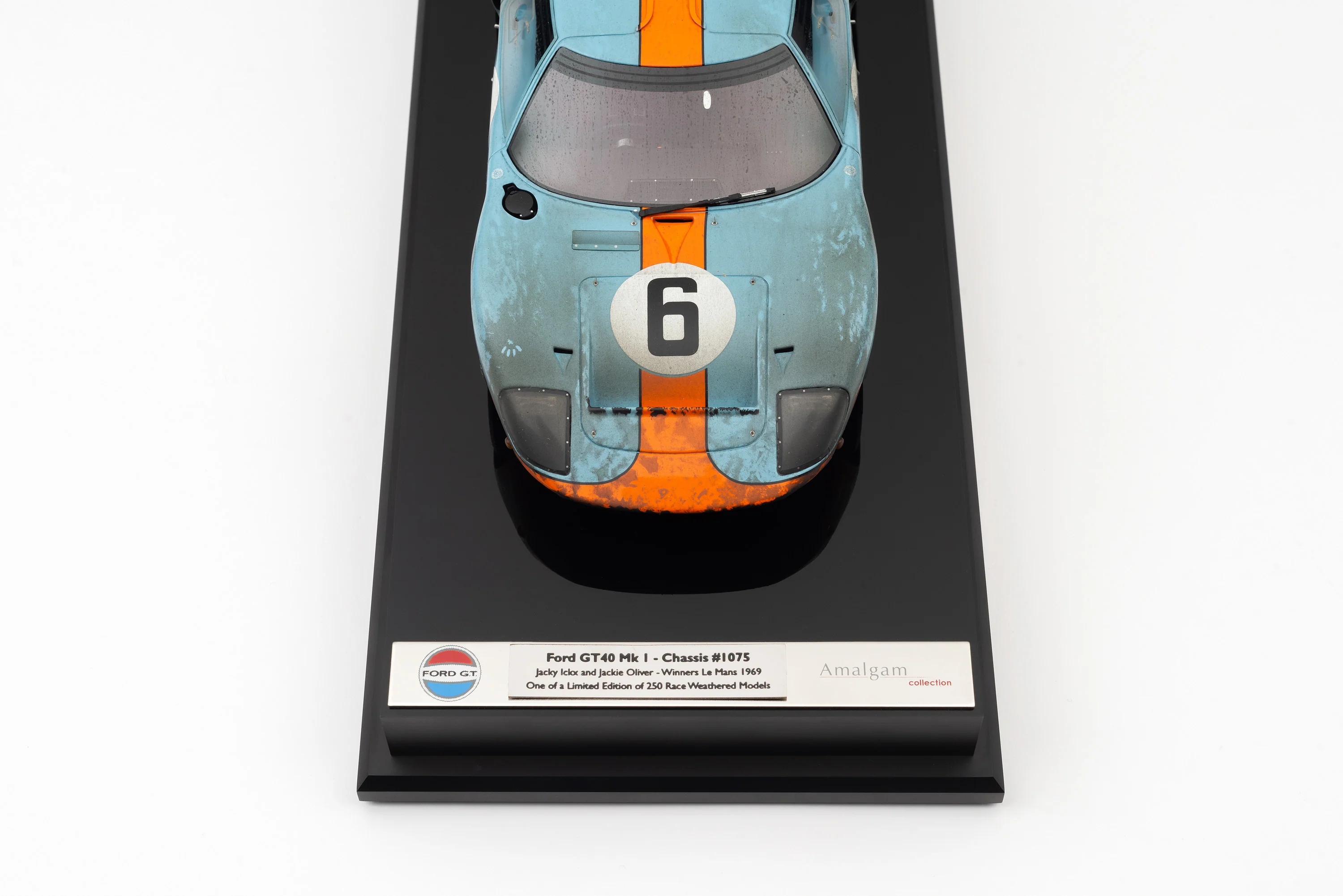 Ford GT40 - 1969 Le Mans Winner - Race Weathered - Image 18