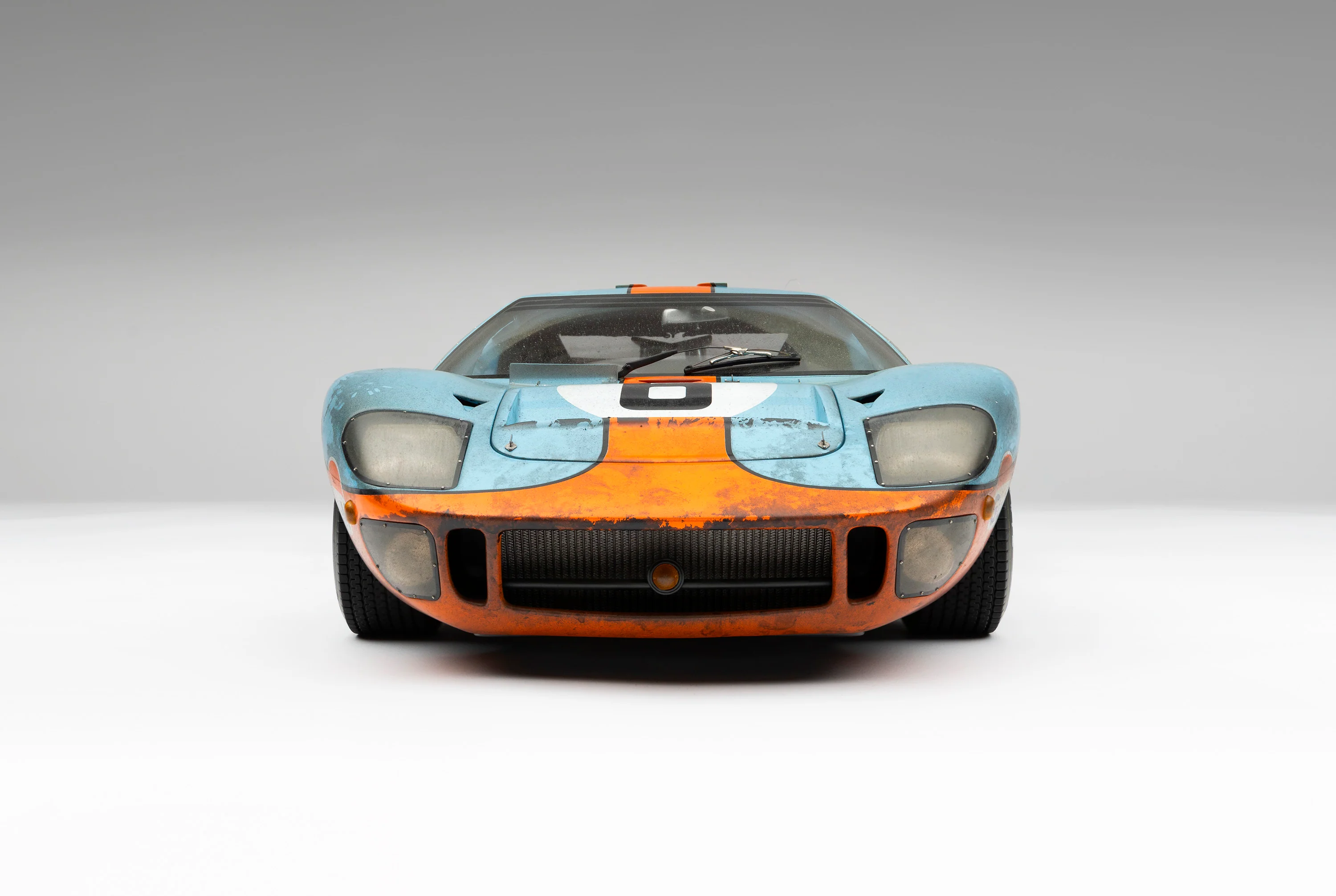 Ford GT40 - 1969 Le Mans Winner - Race Weathered - Image 9