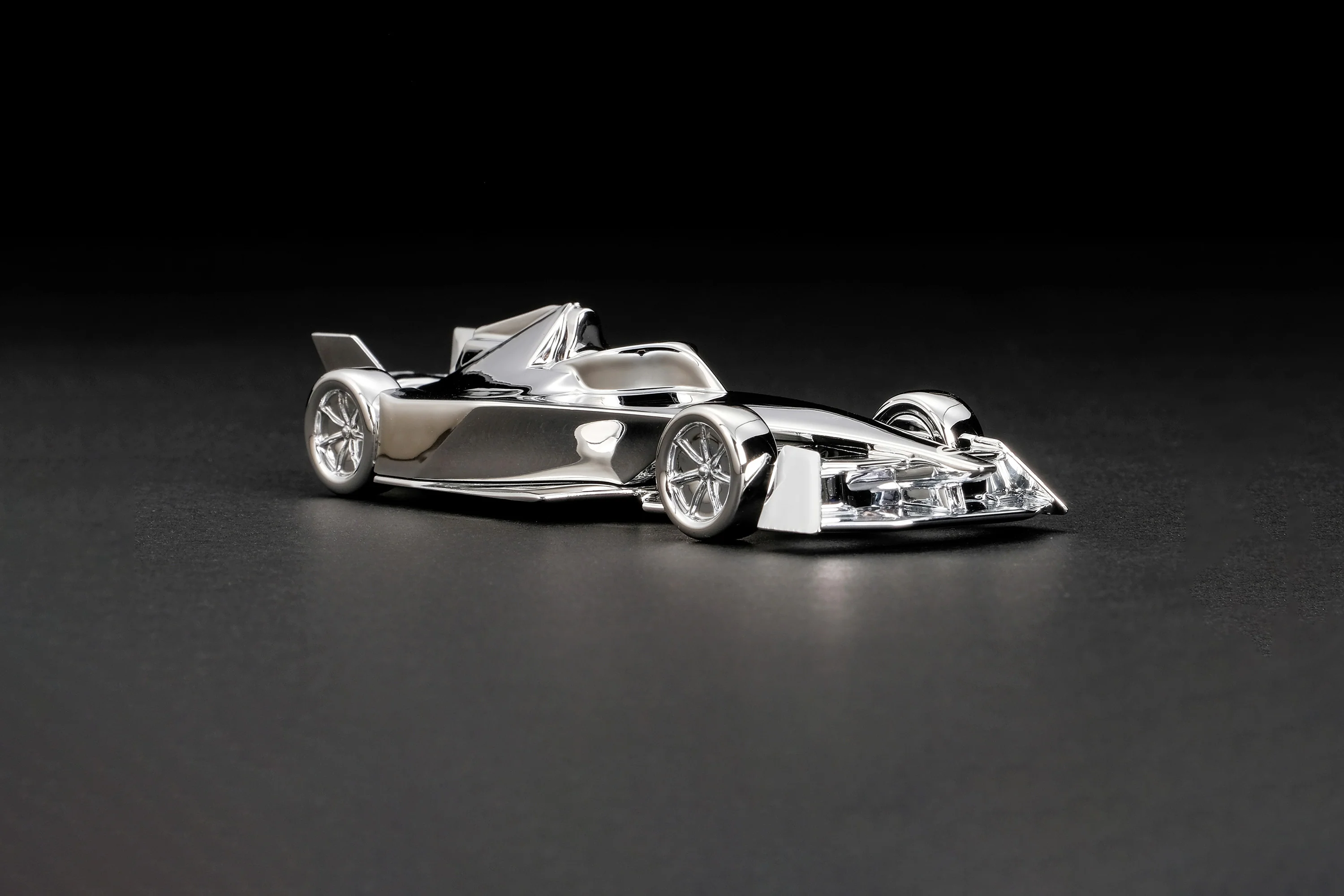 Formula E GEN3 Miniature Sculpture - Image 2