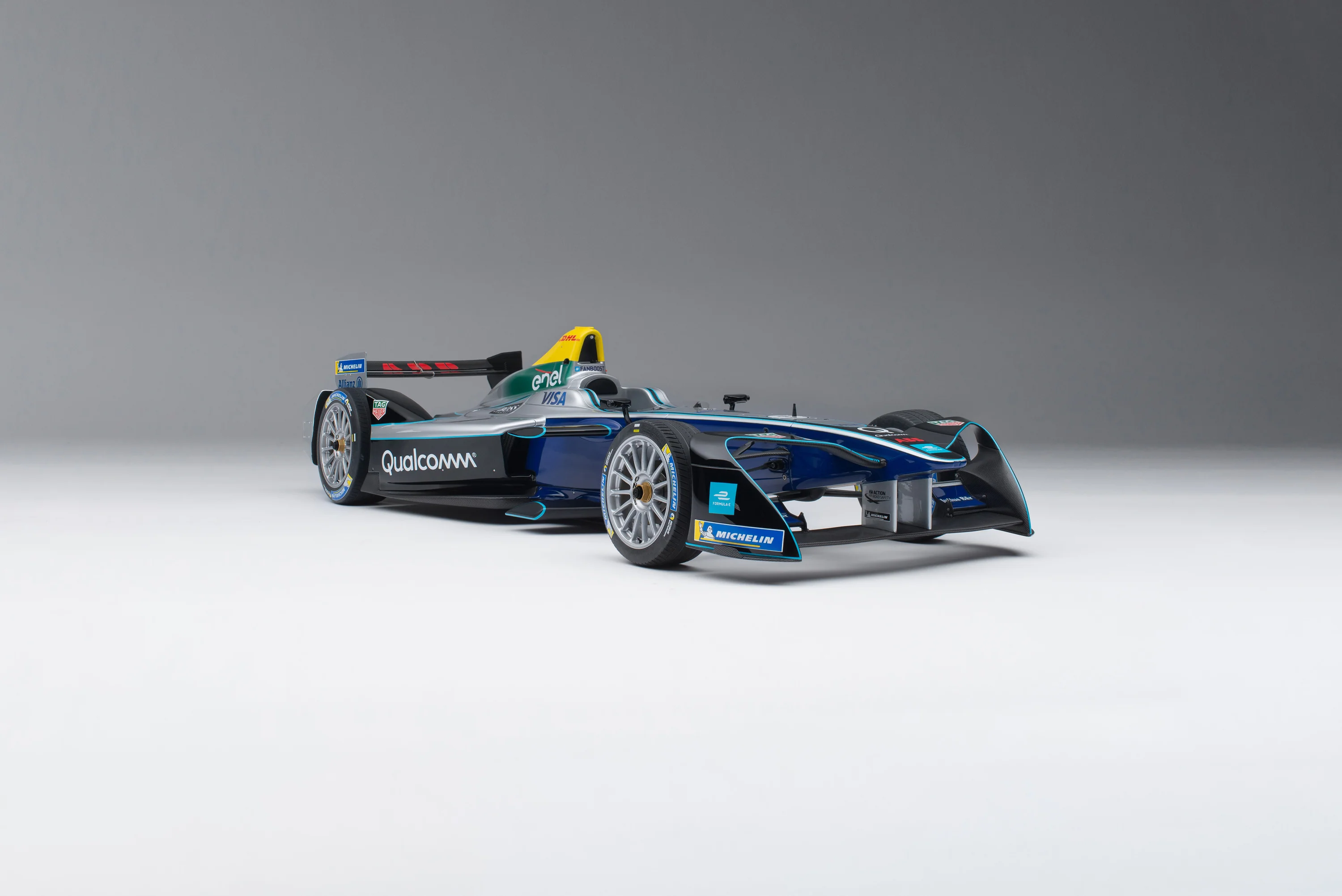 Spark-Renault SRT_01E Show Car (2017) - Gen1 Season 4 - Image 2