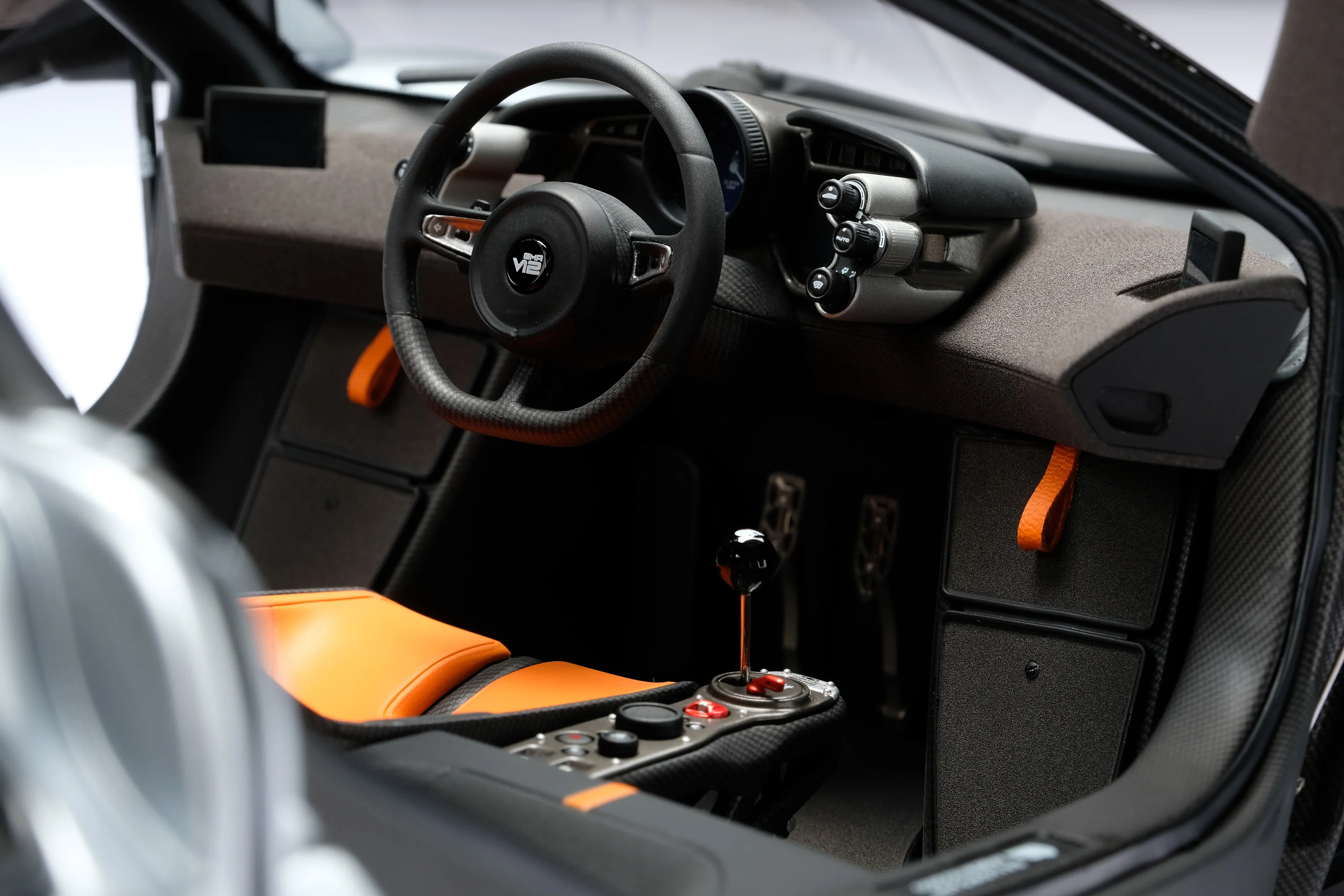 Gordon Murray Automotive T.50 (2023) - Image 12