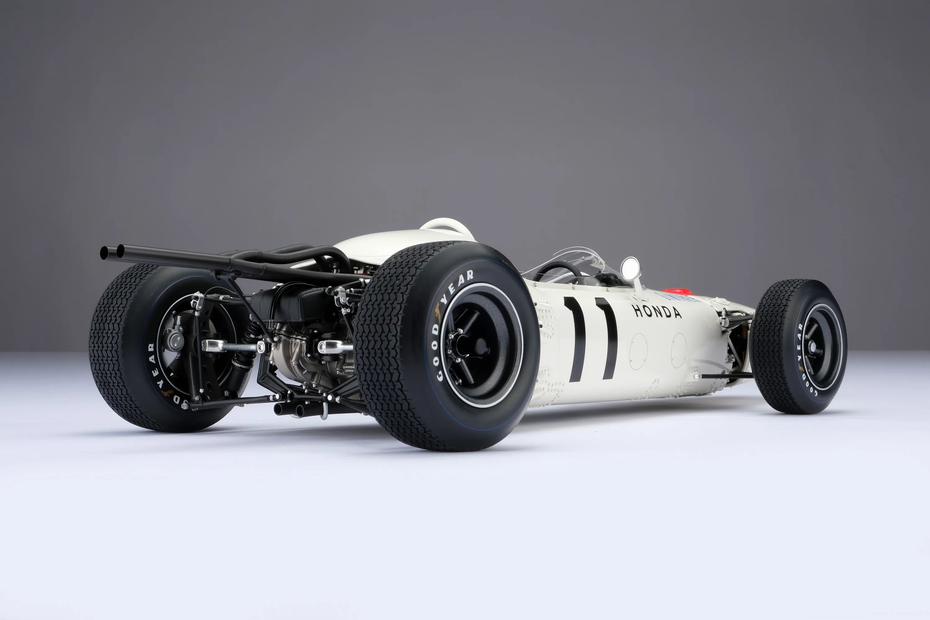 Honda RA272 - Mexican Grand Prix (1965) - Image 21