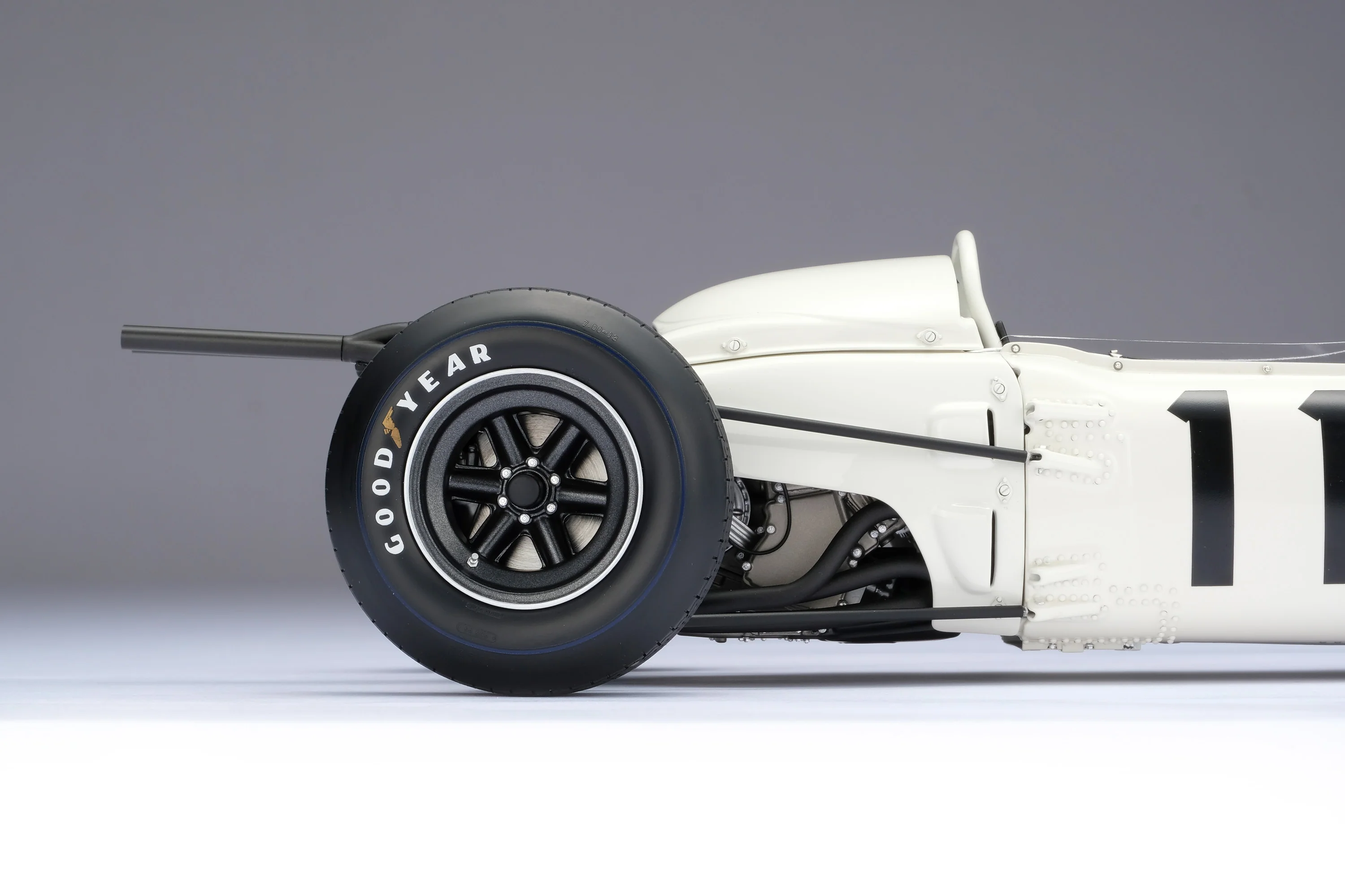 Honda RA272 - Mexican Grand Prix (1965) - Image 23