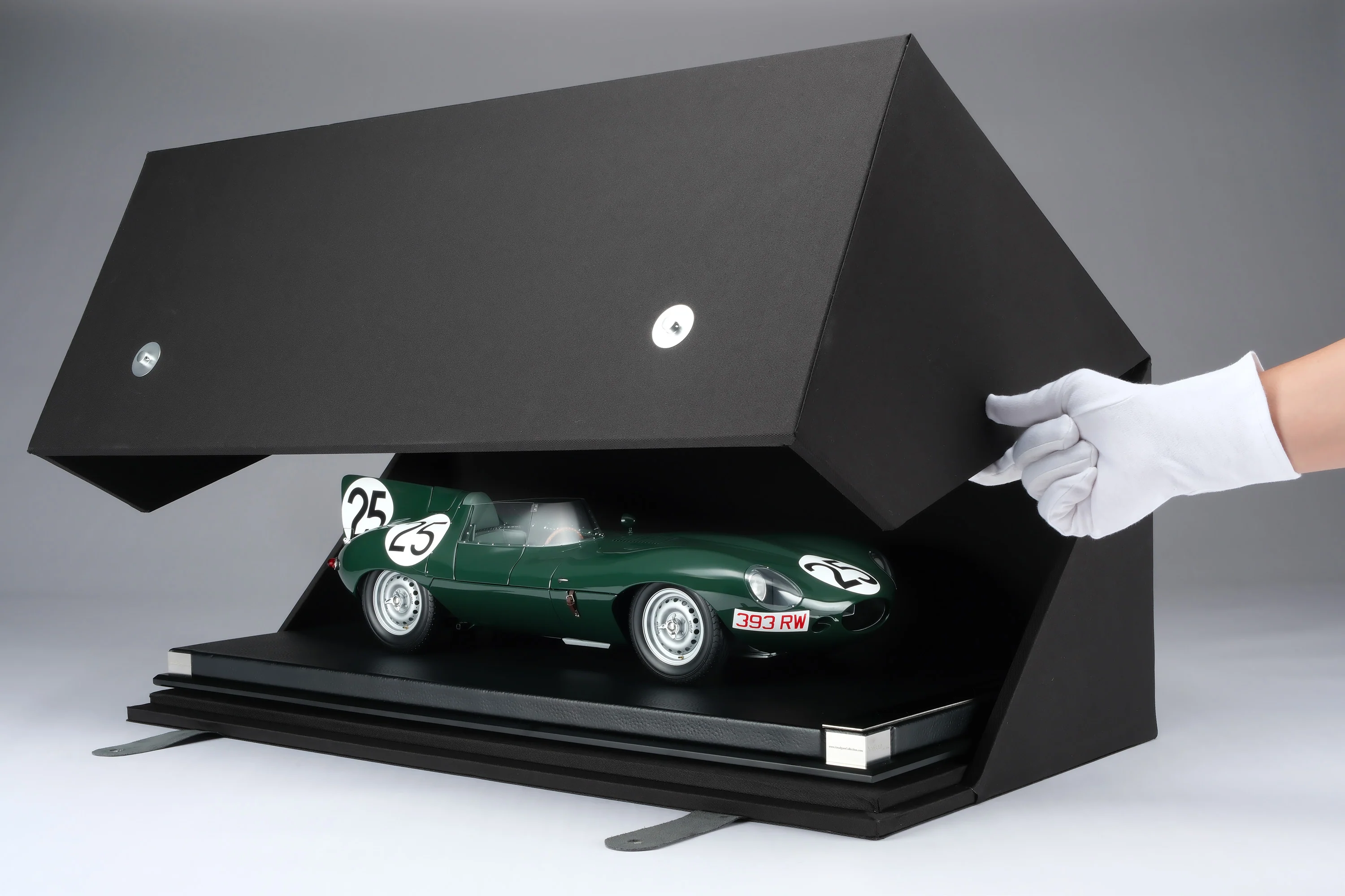 Jaguar D-type - 1956 Reims Winner - Image 24