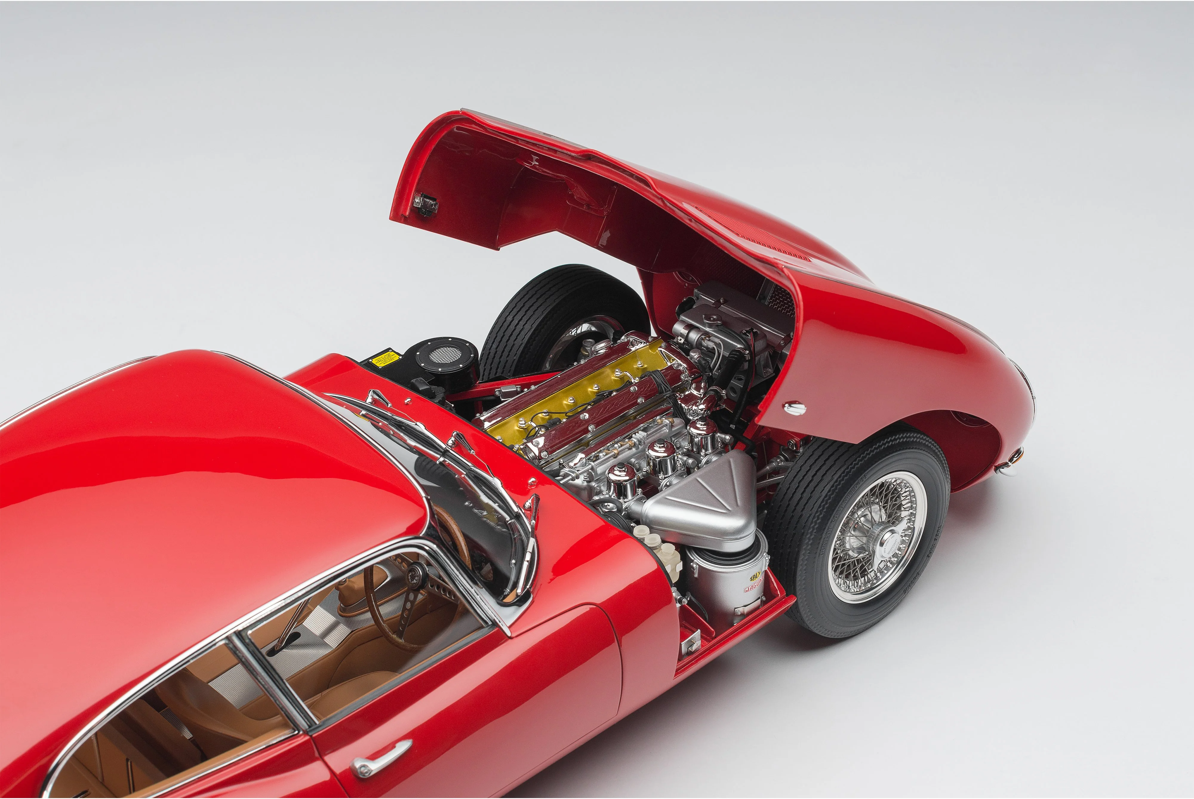Jaguar E-type Series 1 Coupe (1961) - Image 4