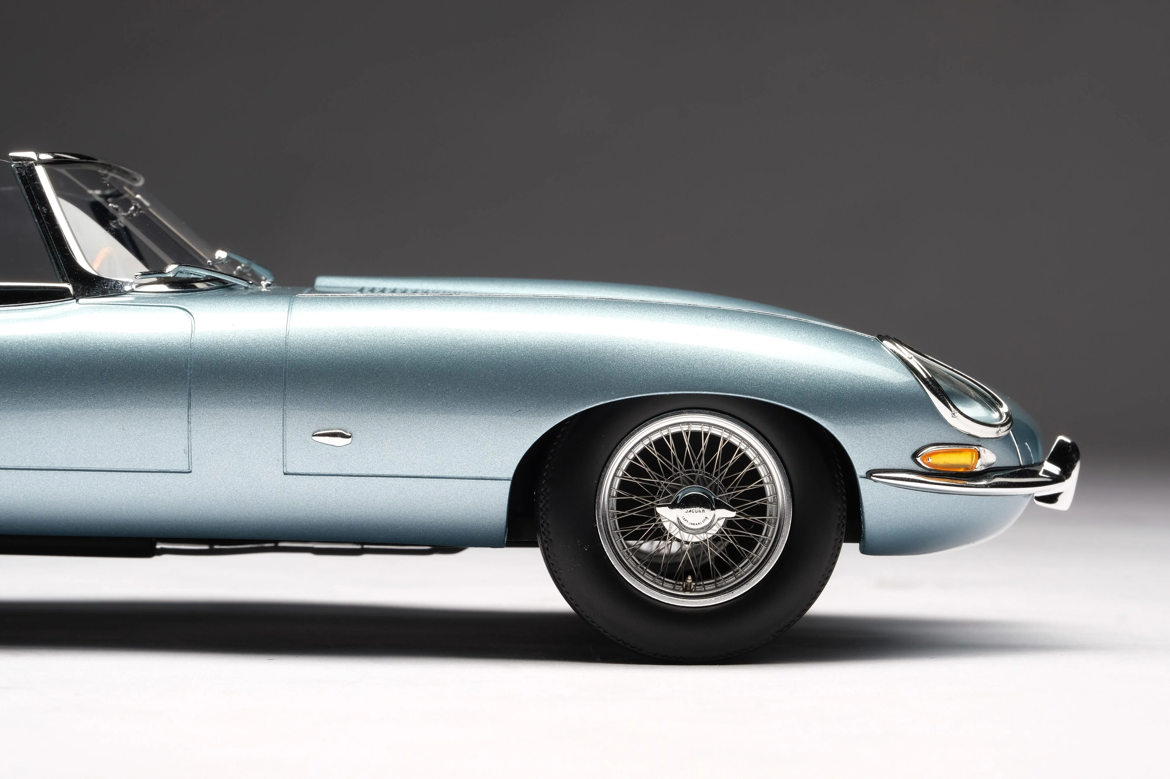 Jaguar E-type Roadster - Image 6