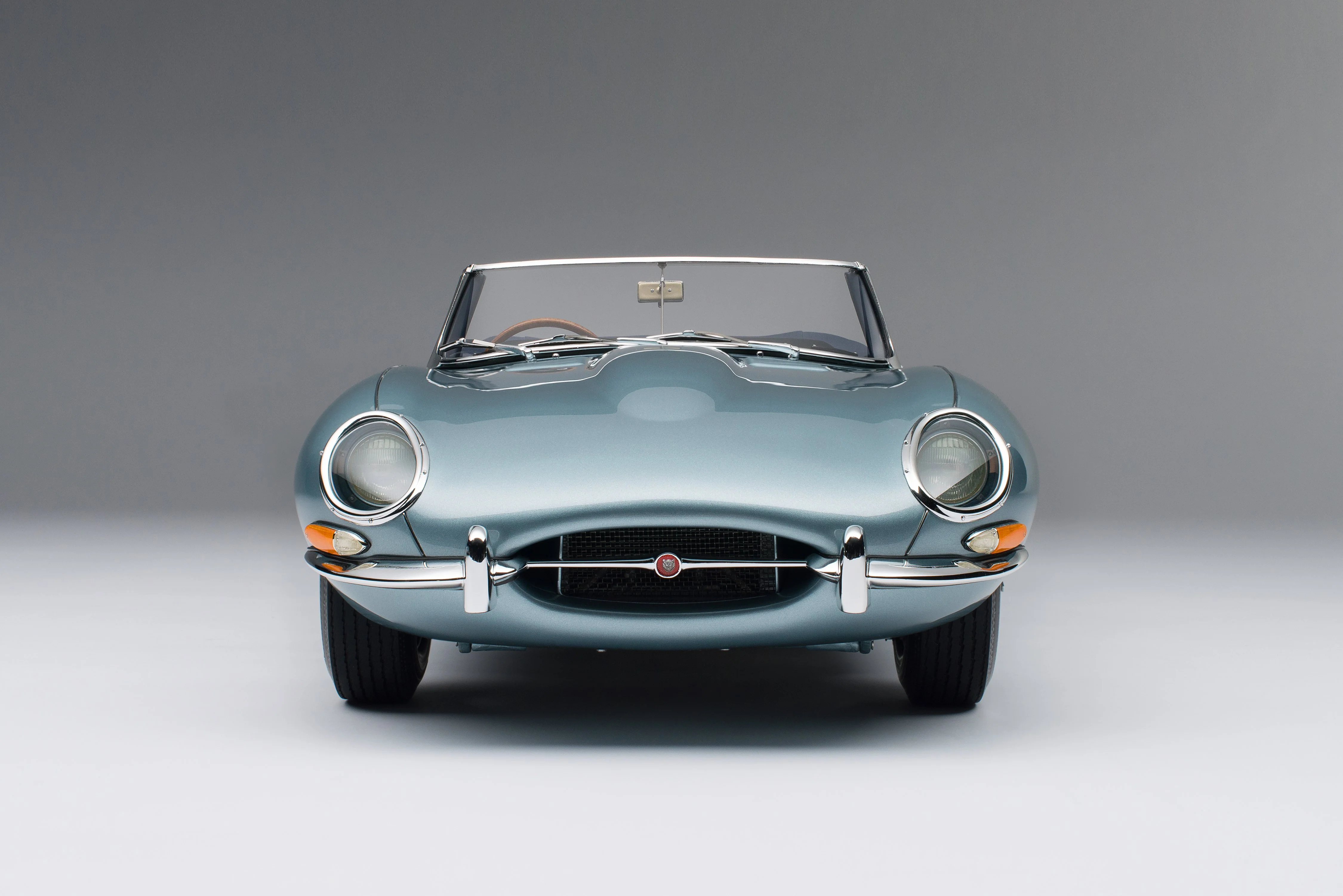 Jaguar E-type Roadster (1961) - Image 6