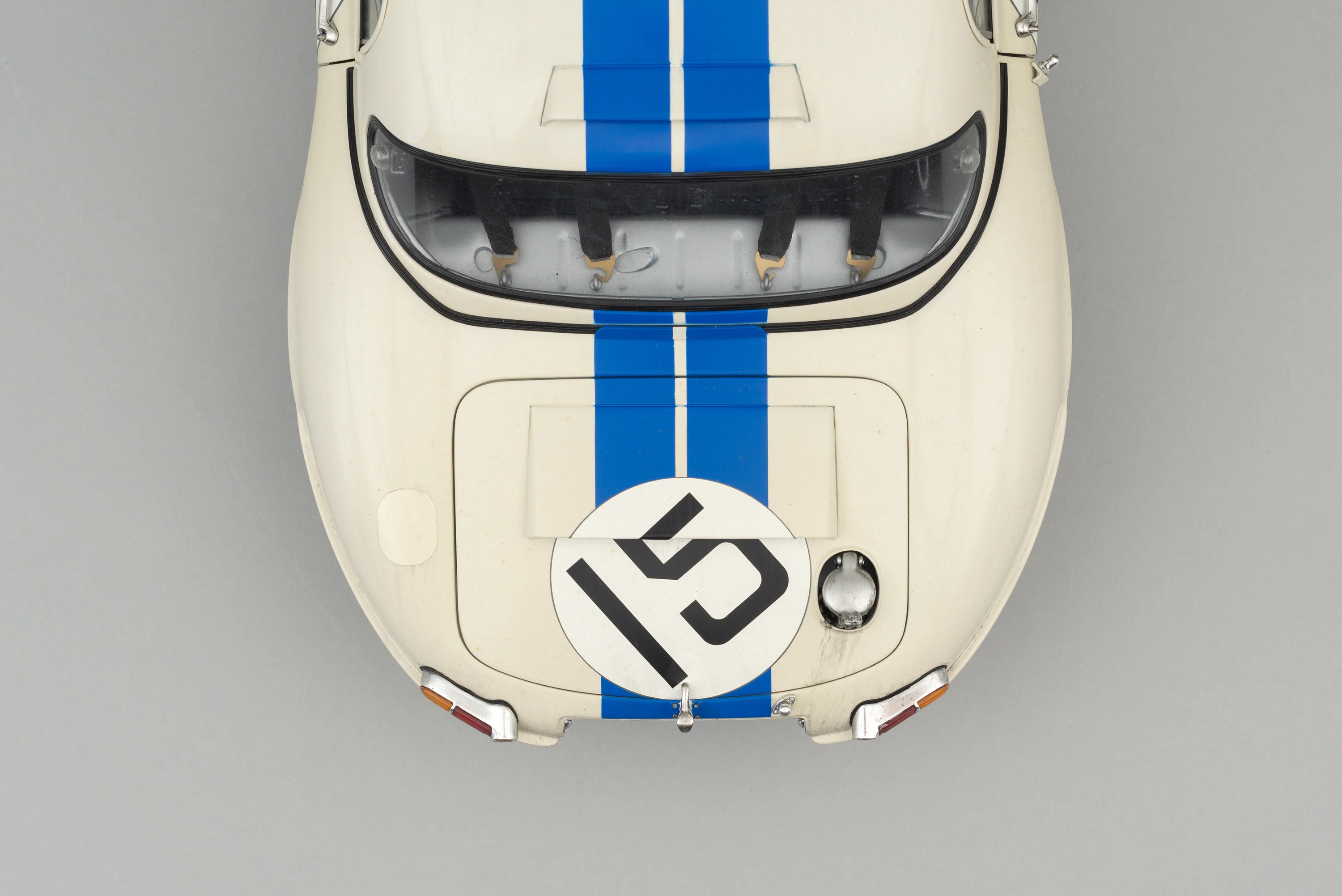 Jaguar Lightweight E-type (LWE) - 1963 Le Mans - Race Weathered - Image 11