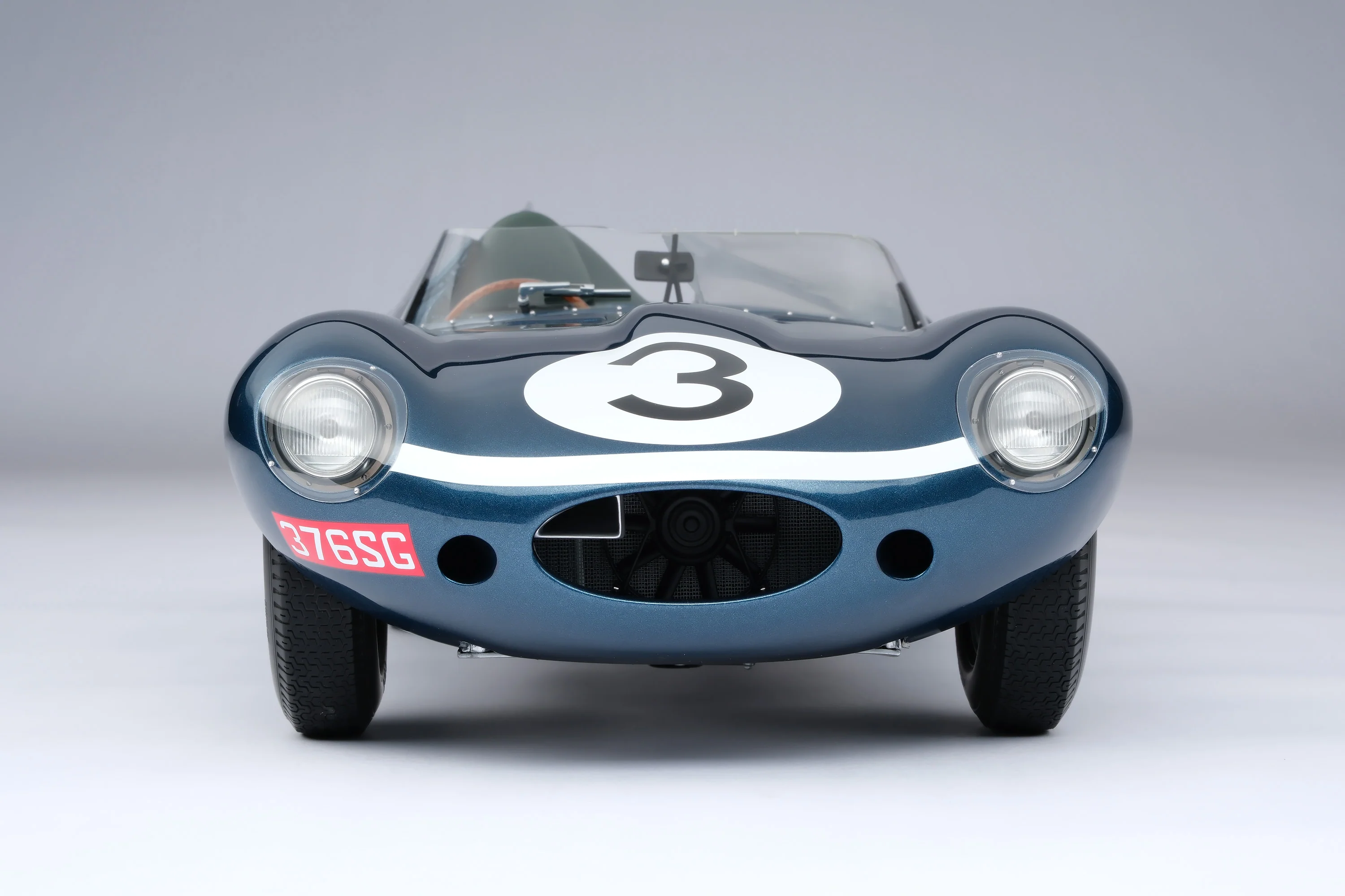 Jaguar D-type Ecurie Ecosse - 1957 Le Mans Winner - Image 5