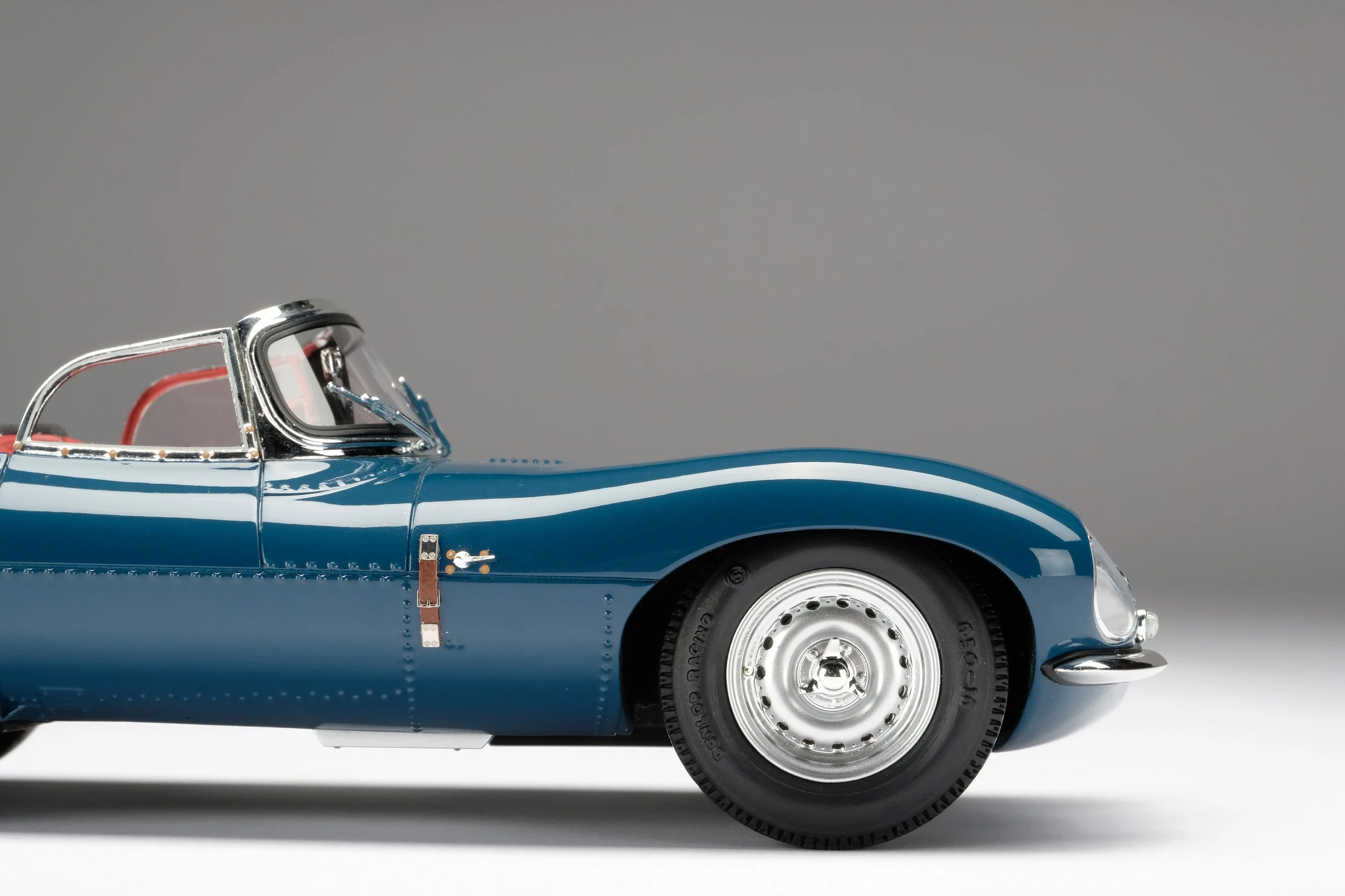 Jaguar XKSS - Image 7