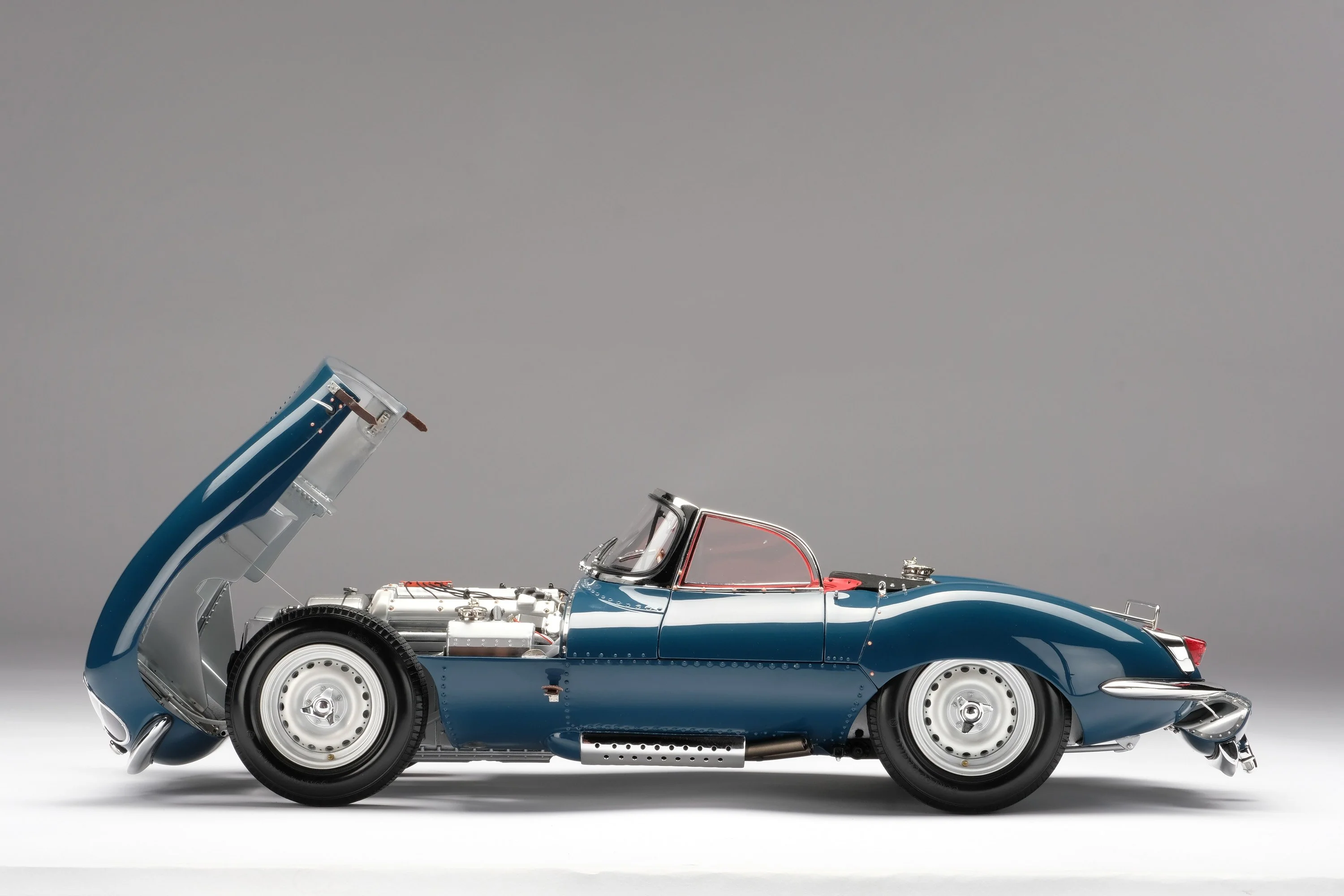 Jaguar XKSS (1957) - Image 10