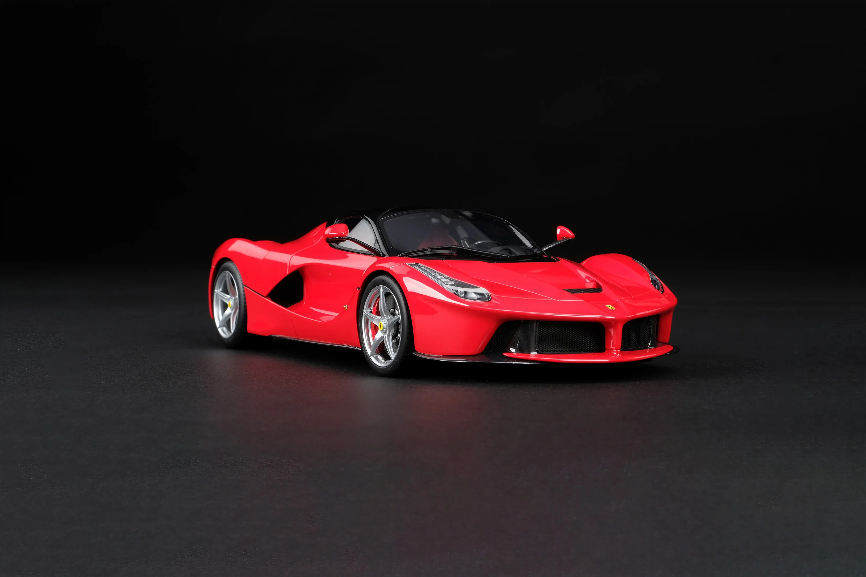 Ferrari LaFerrari - Image 2