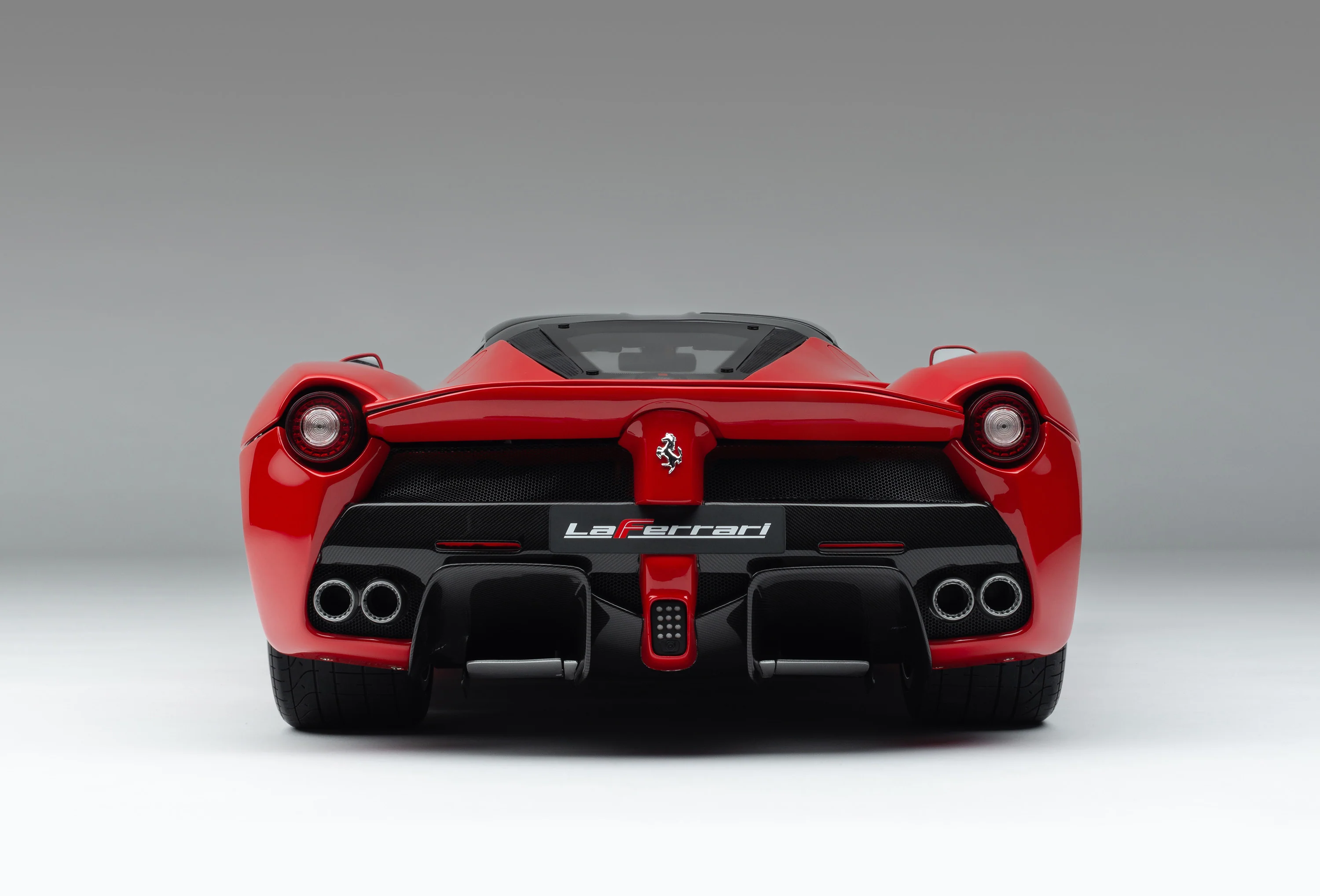 Ferrari LaFerrari (2013) - Image 11