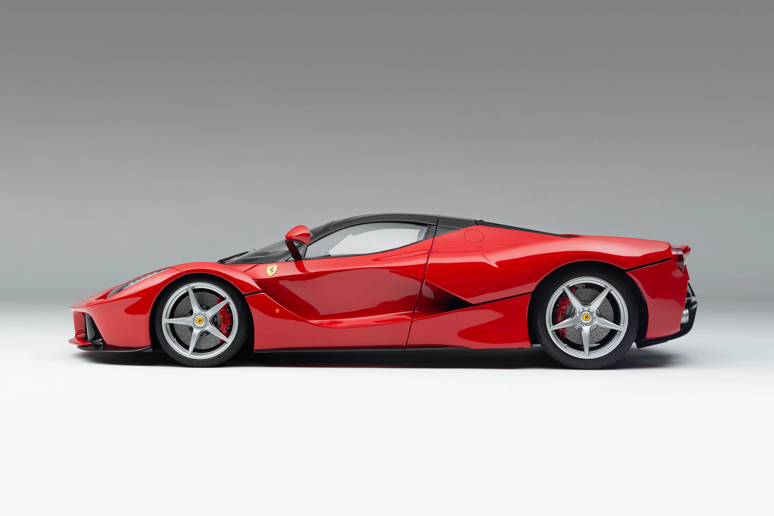 Ferrari LaFerrari (2013) - Image 14