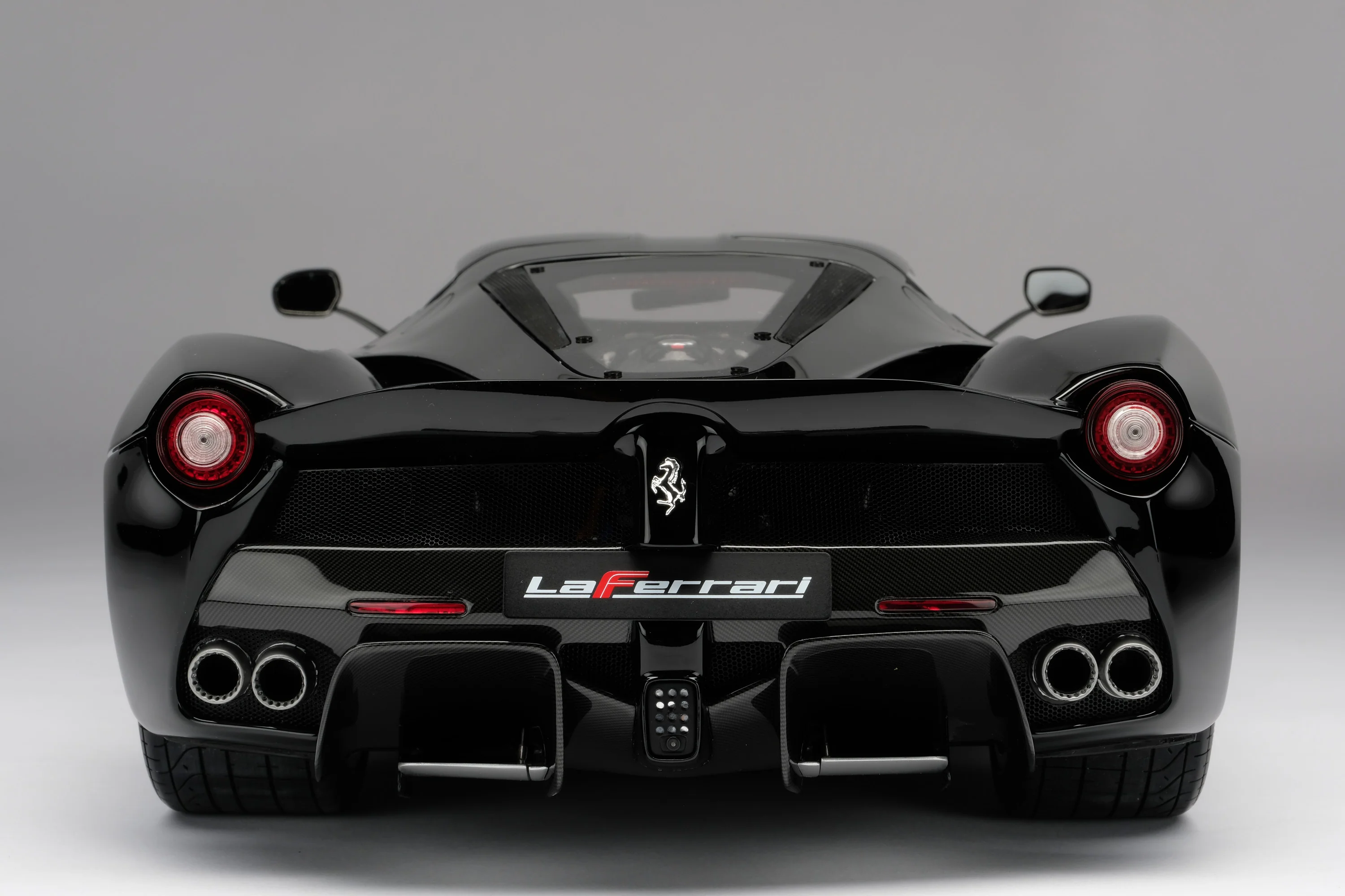 Ferrari LaFerrari (2013) - Image 26
