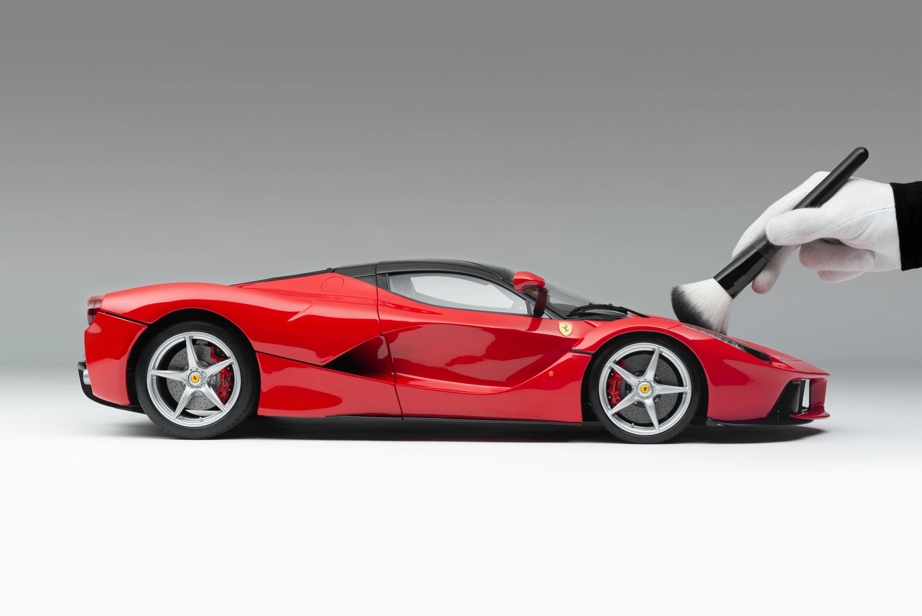 Ferrari LaFerrari (2013) - Image 3