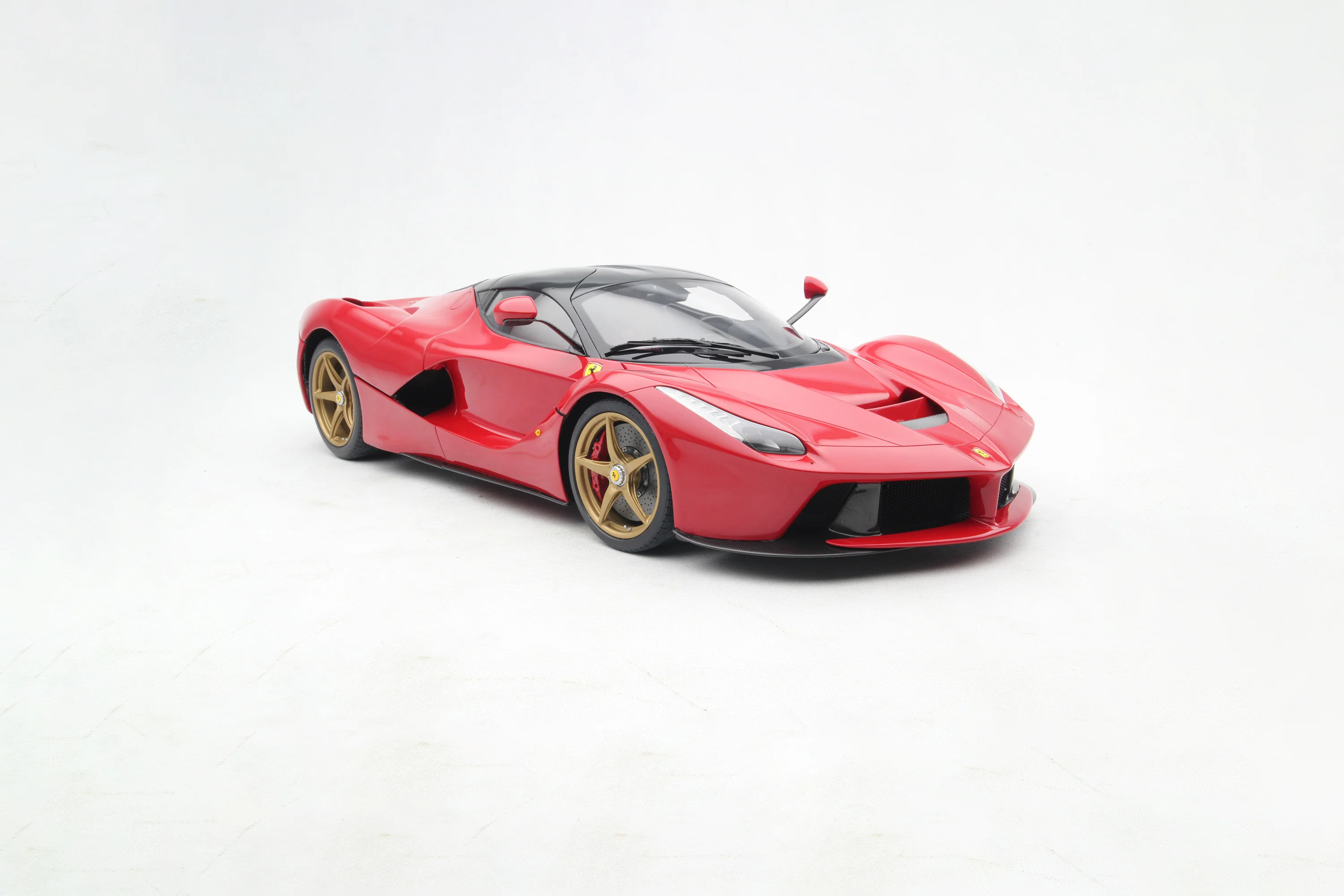 Ferrari LaFerrari (2013) - Image 41