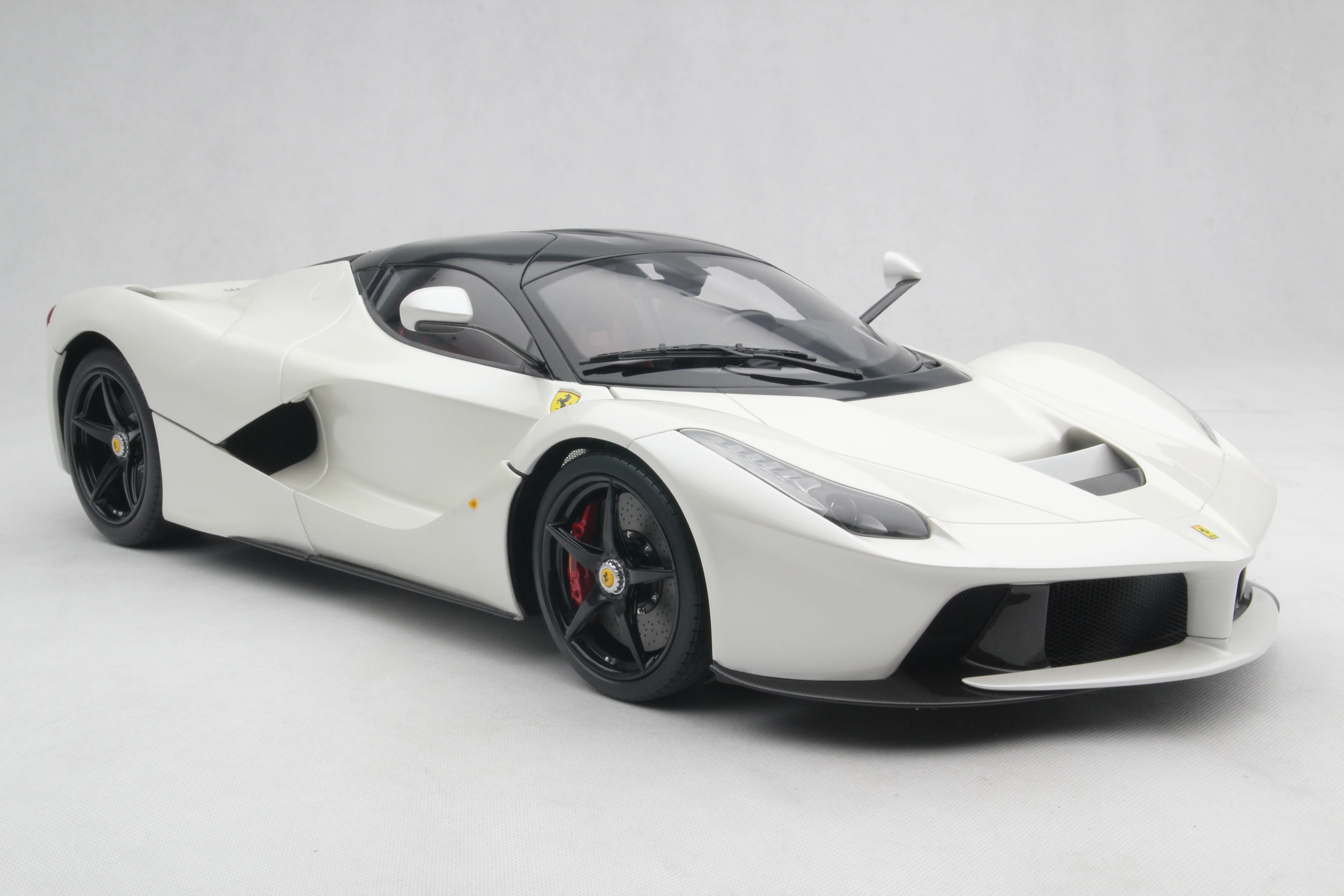 Ferrari LaFerrari (2013) - Image 45