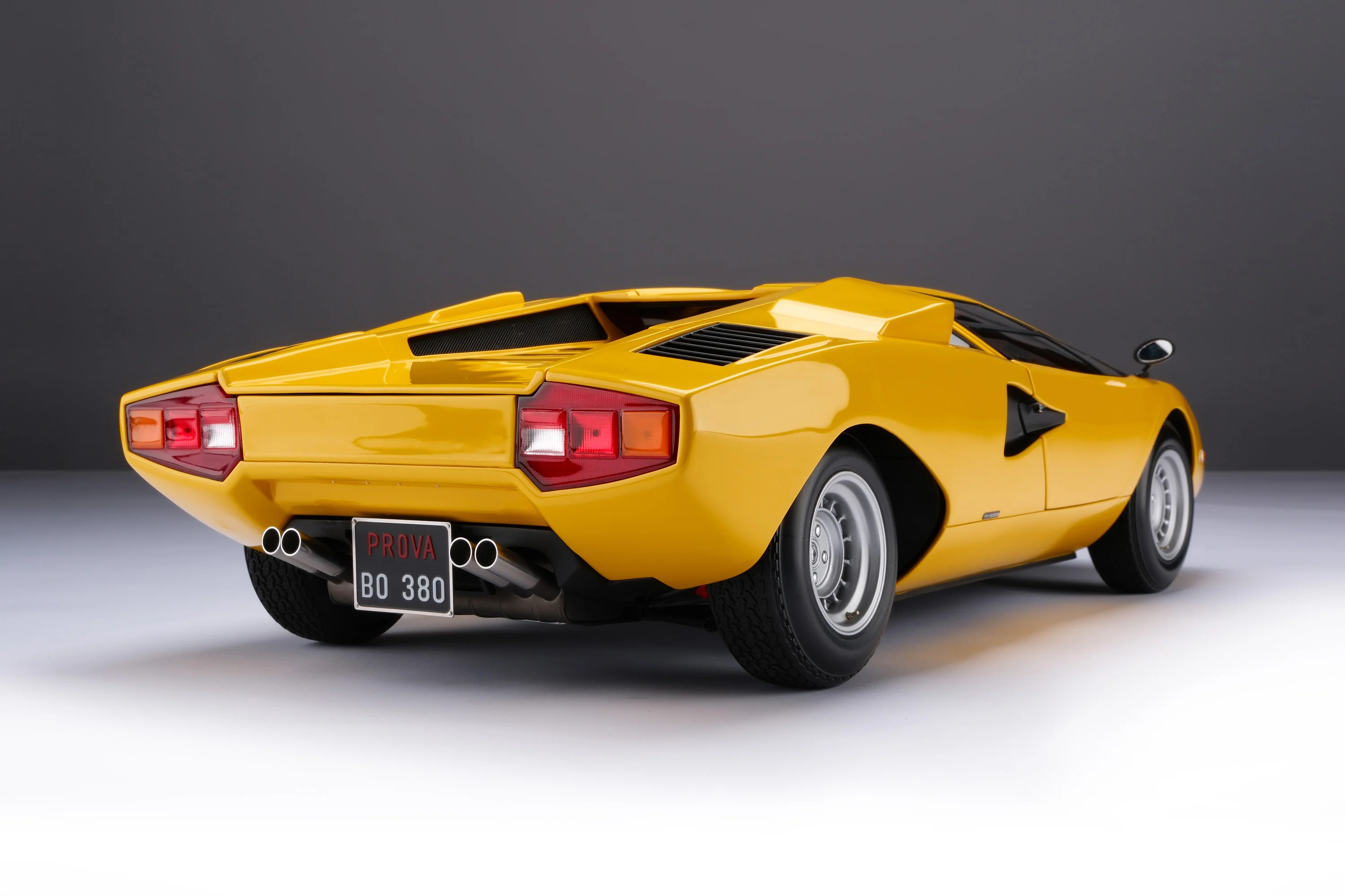 Lamborghini Countach LP400 (1974) - Image 14