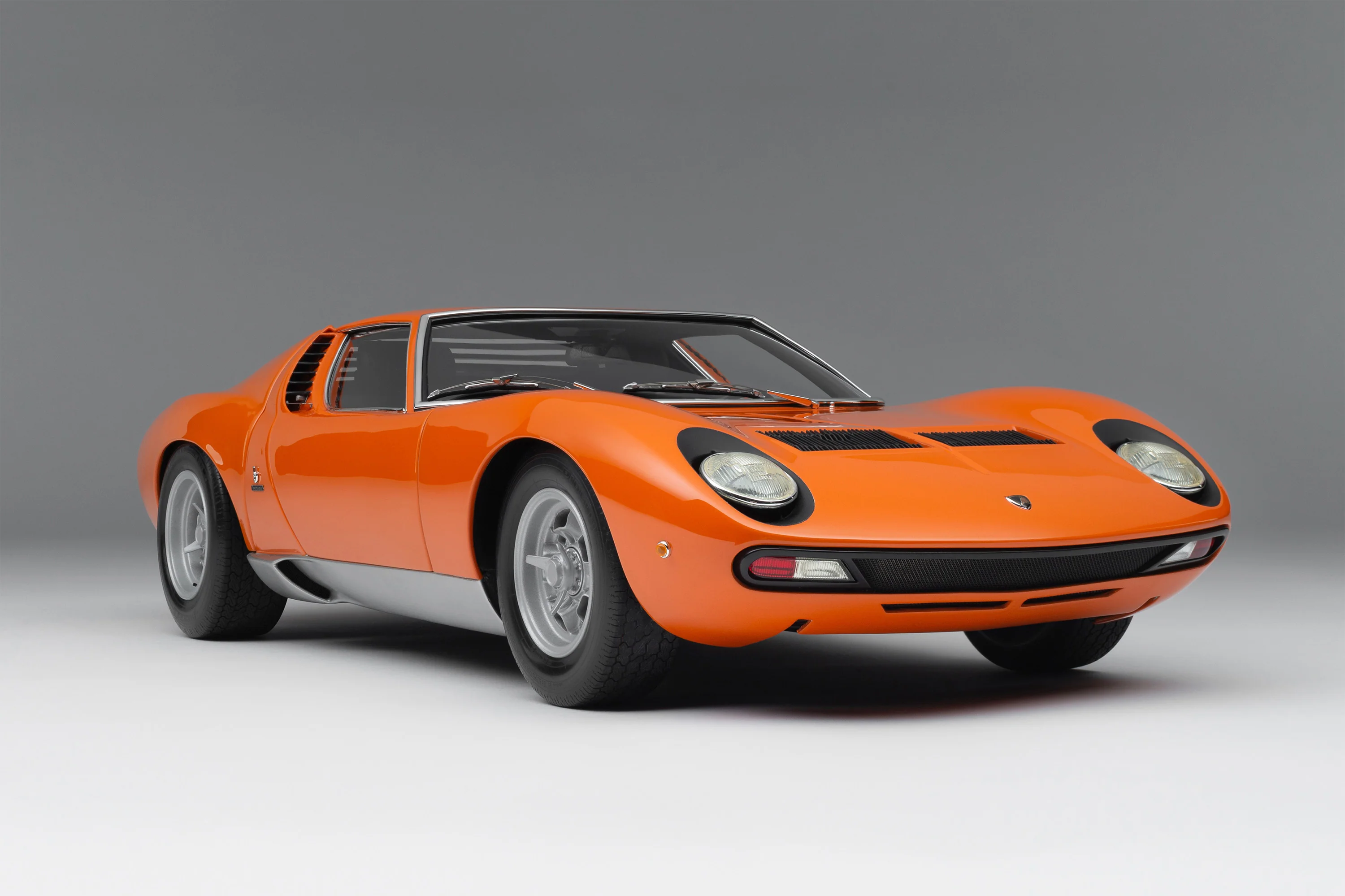 Lamborghini Miura P400 SV (1971) - Image 16