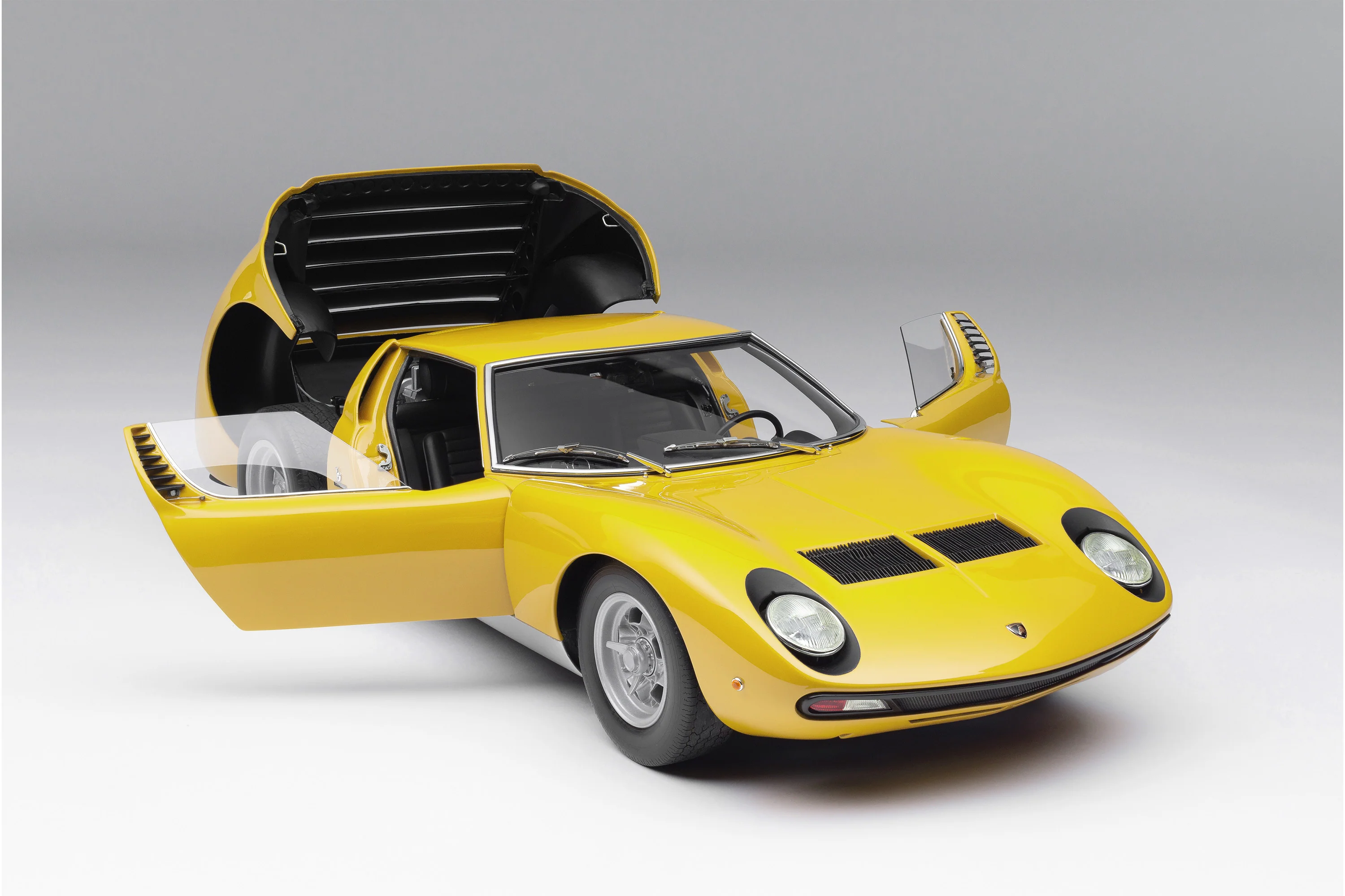 Lamborghini Miura P400 SV (1971) - Image 6