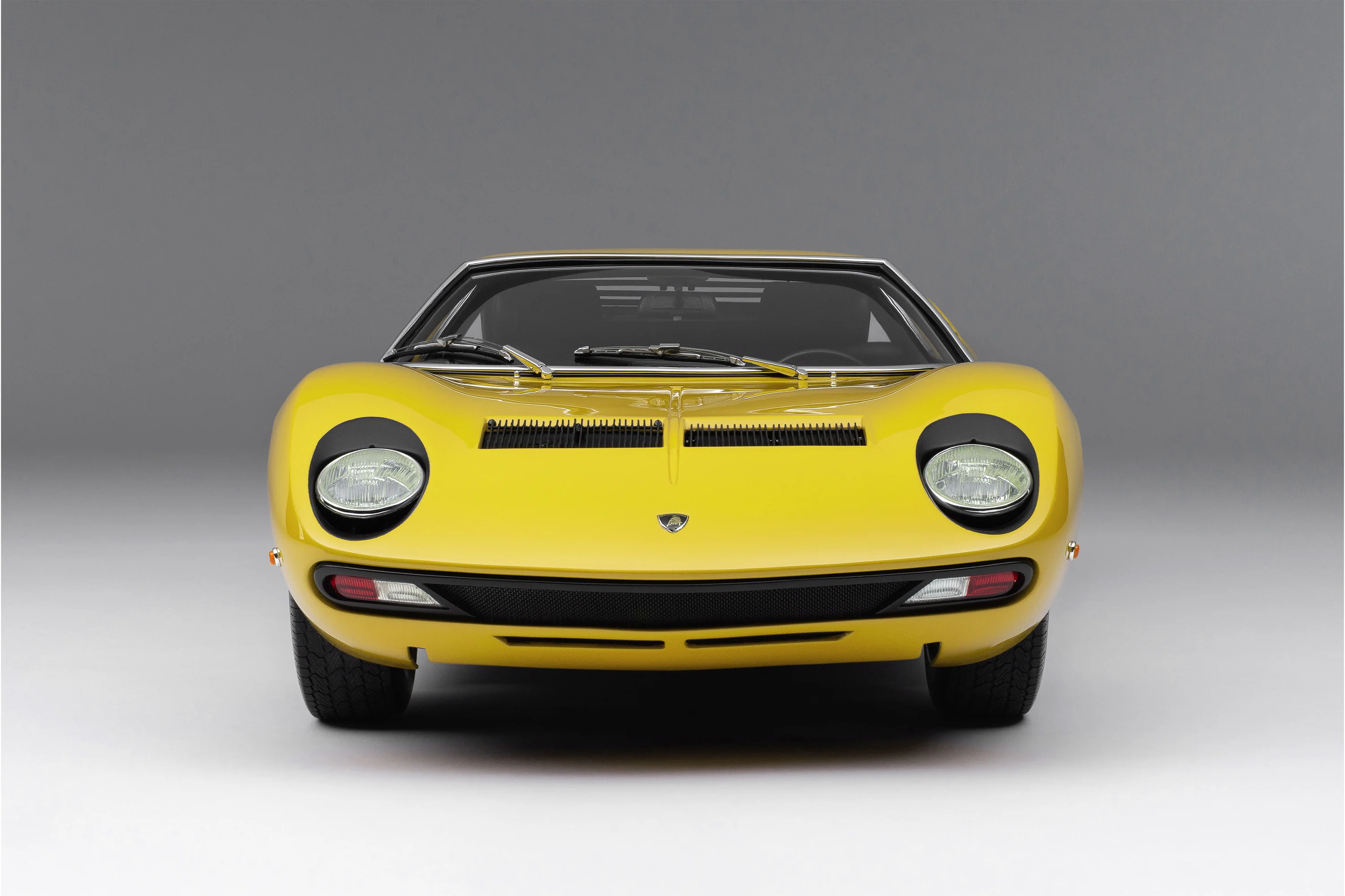 Lamborghini Miura P400 SV (1971) - Image 9